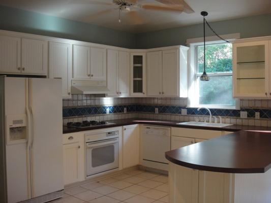 MOCKINGBIRD ESTATES - Residential Lease