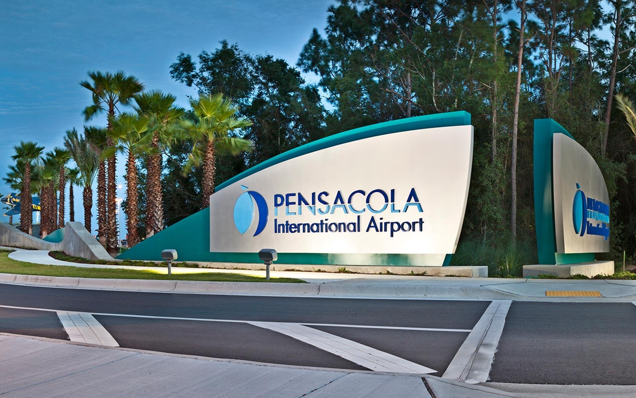 ROBLEDAL ESTATES - Residential