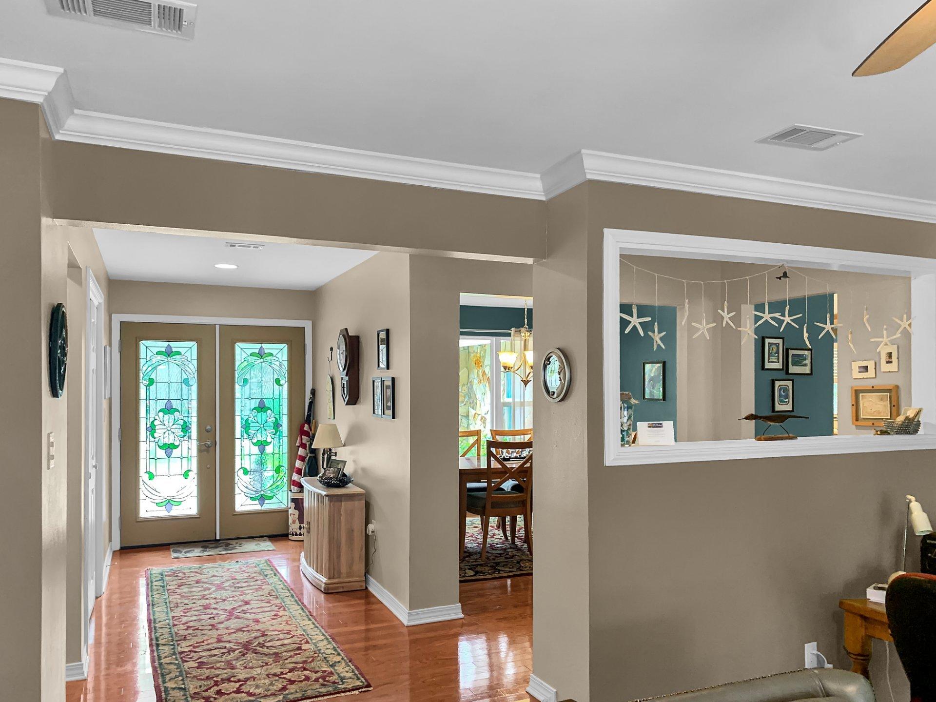 ROBLEDAL ESTATES - Residential