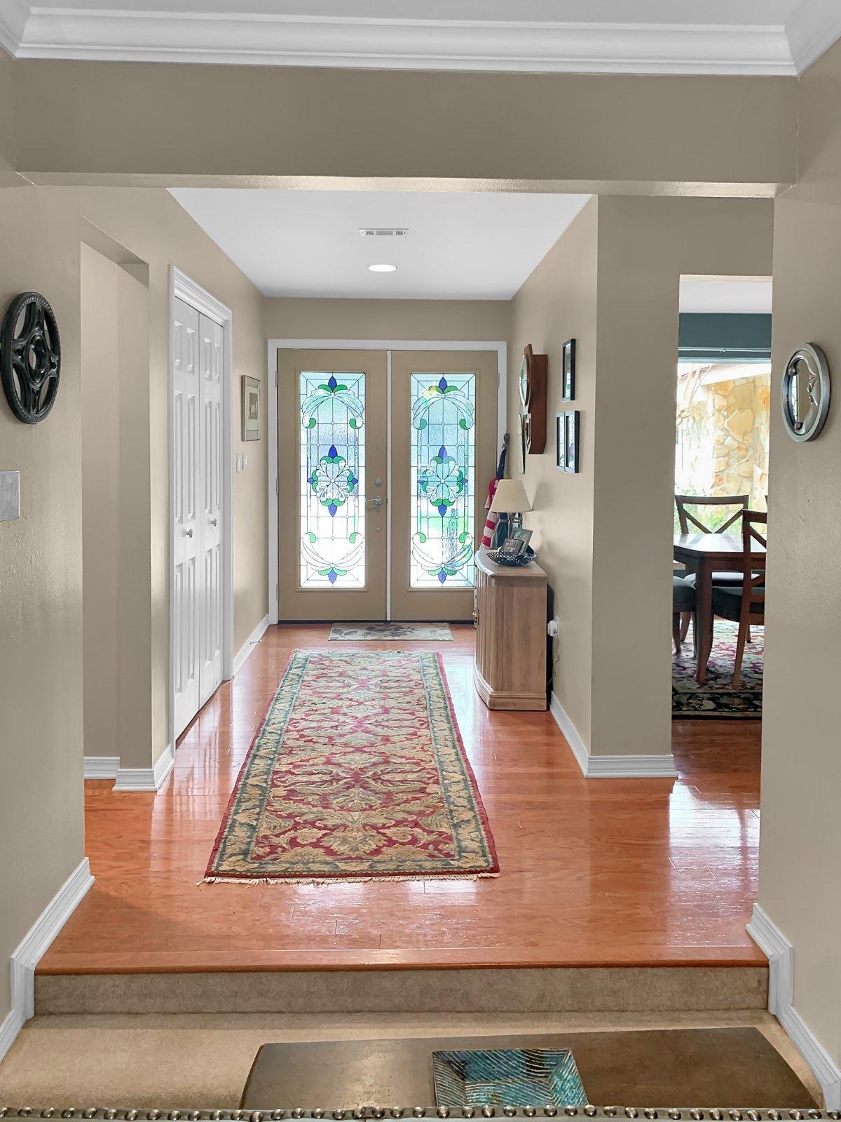 ROBLEDAL ESTATES - Residential