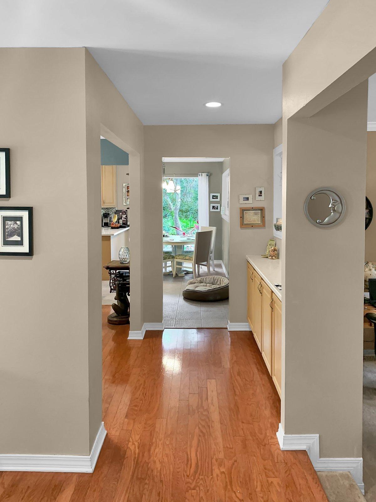 ROBLEDAL ESTATES - Residential