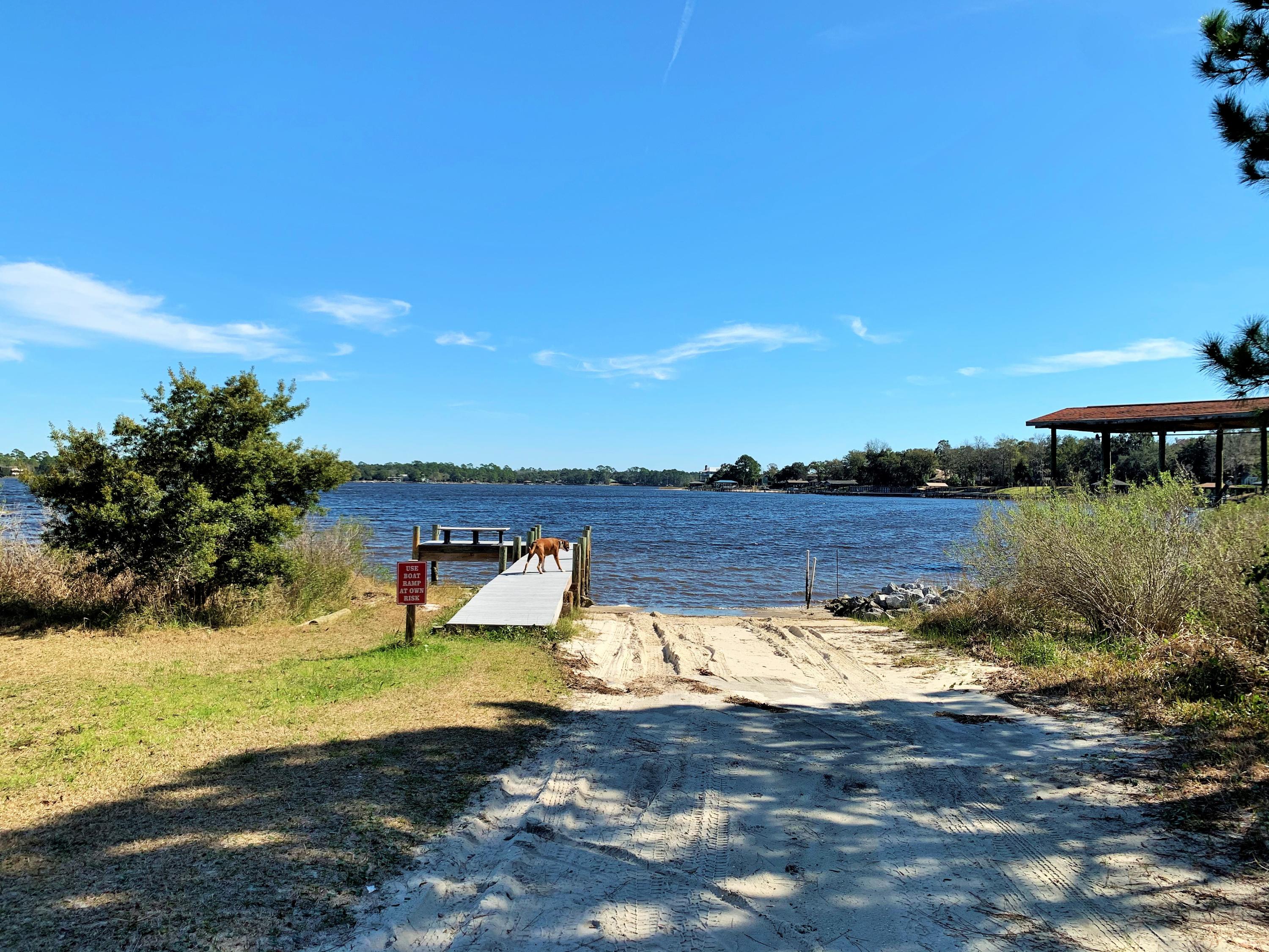 ROBLEDAL ESTATES - Residential