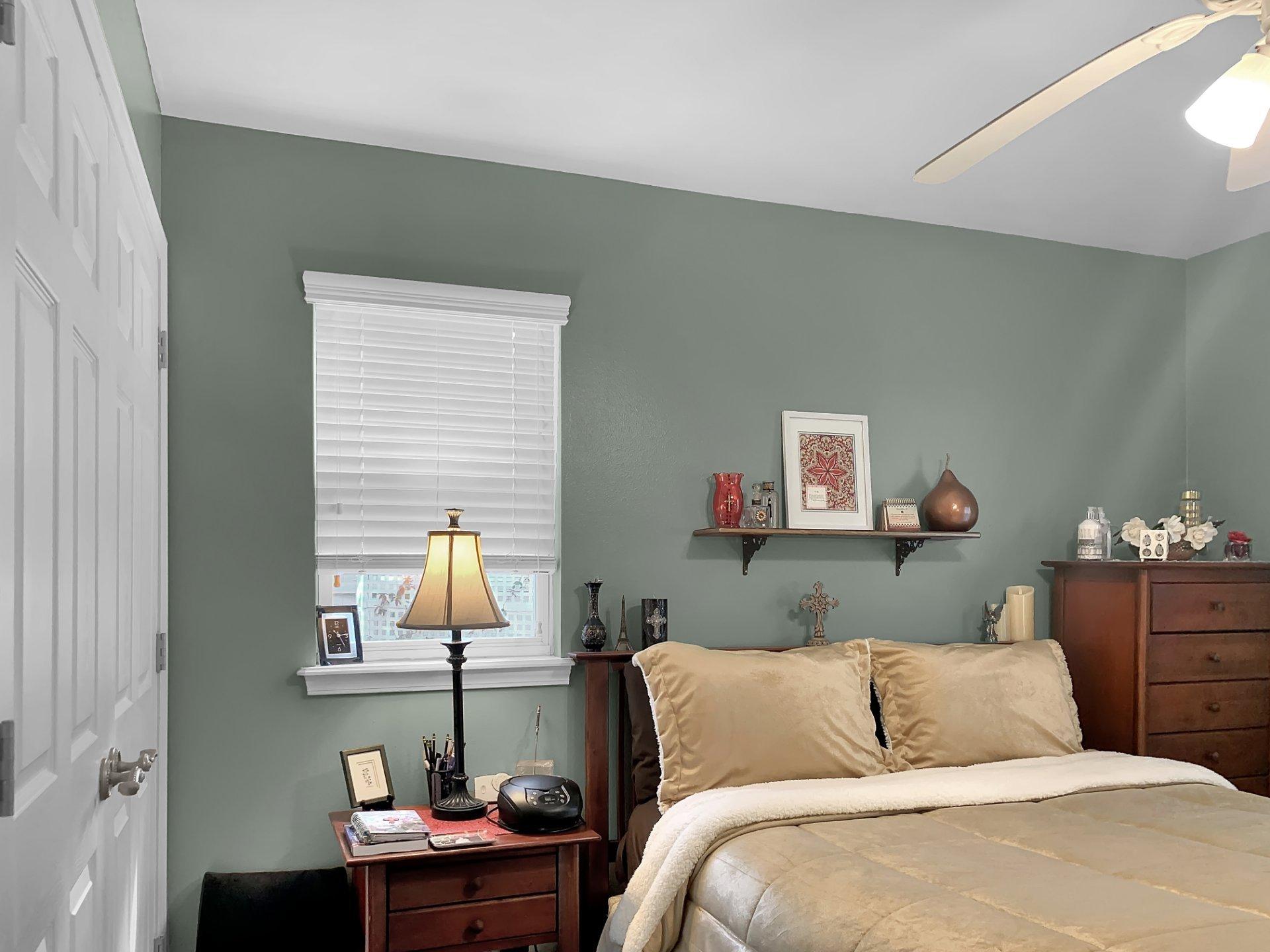 ROBLEDAL ESTATES - Residential