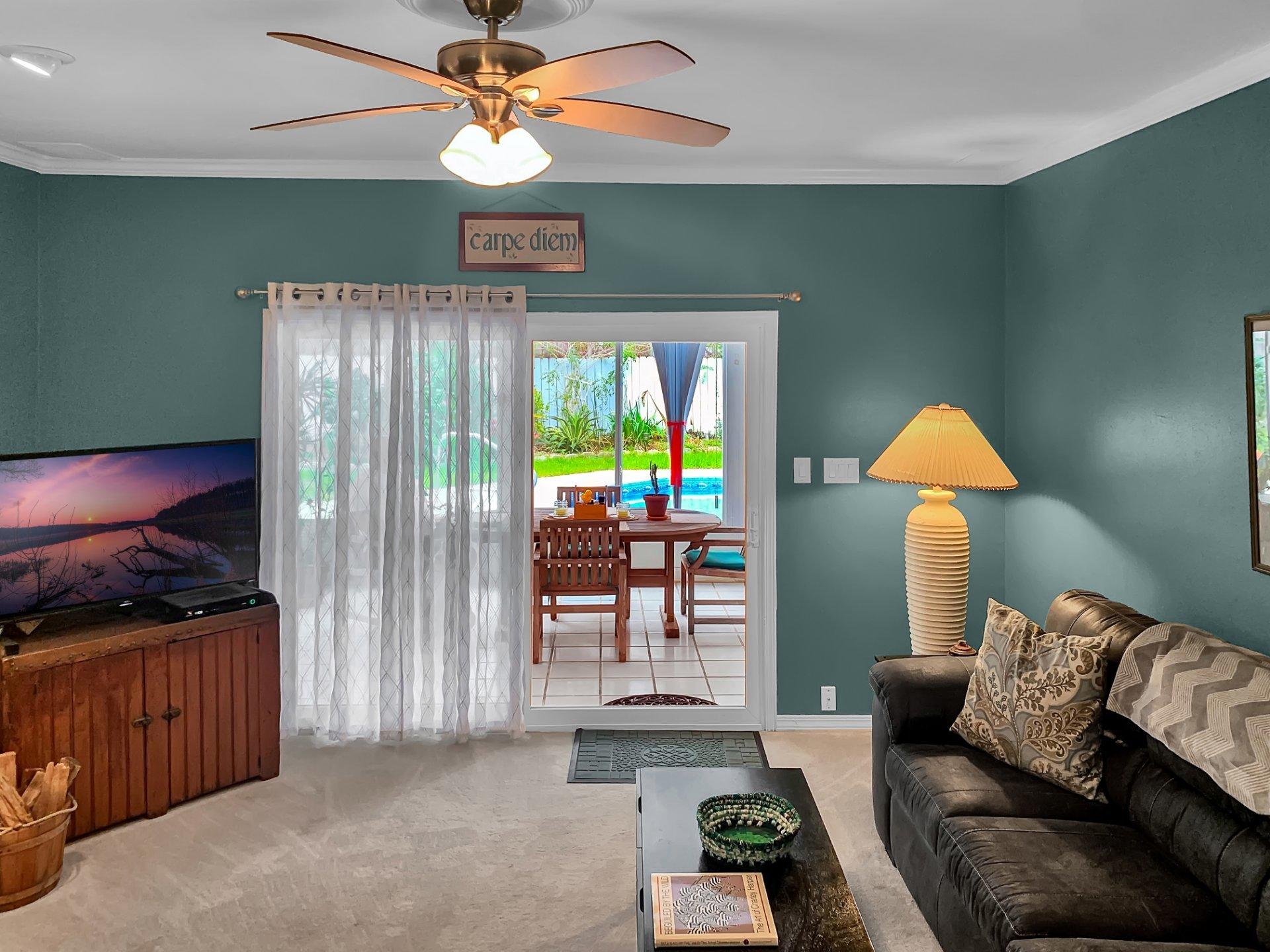 ROBLEDAL ESTATES - Residential