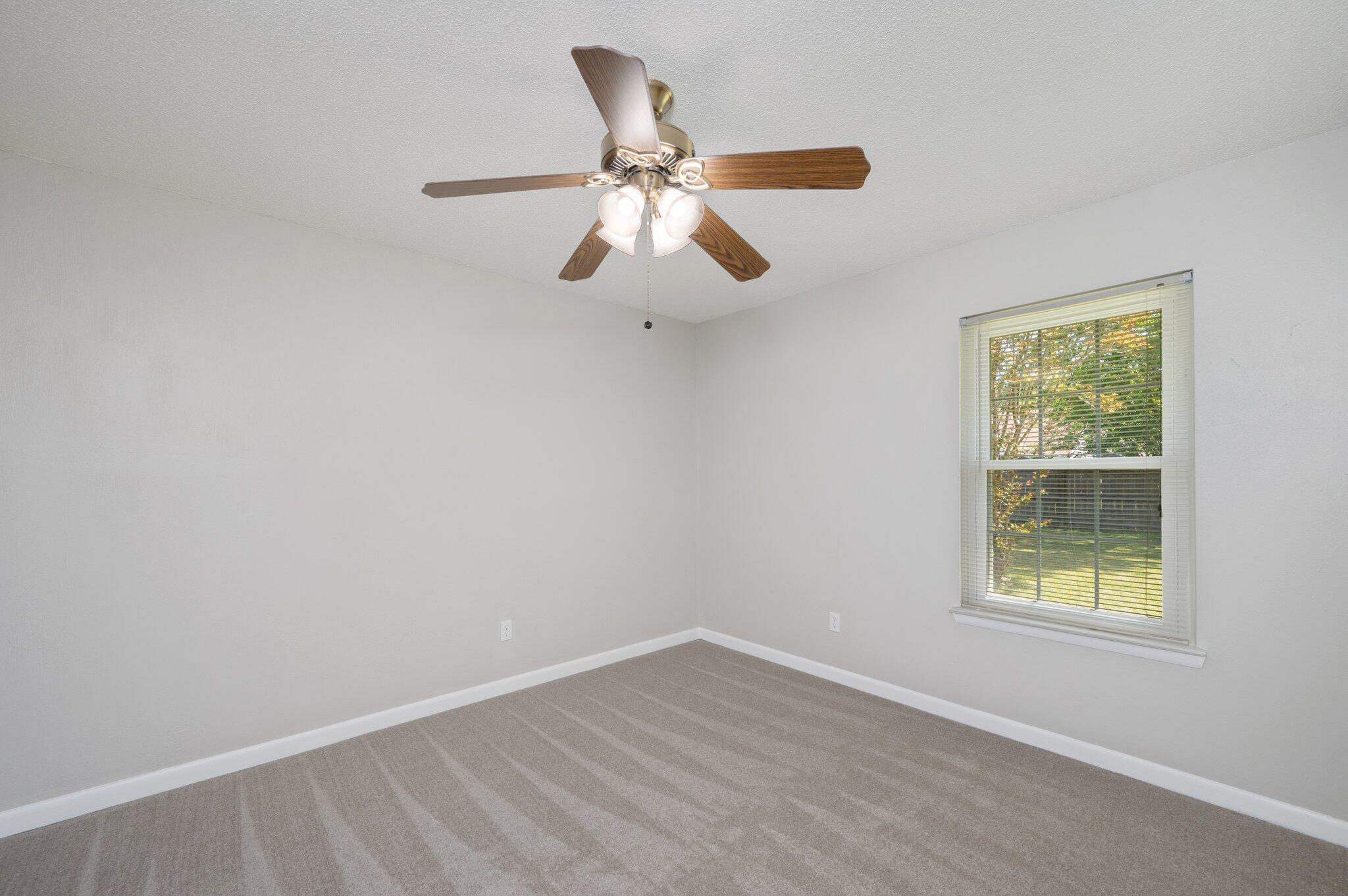 CHATEAU PRES DE LA MER - Residential