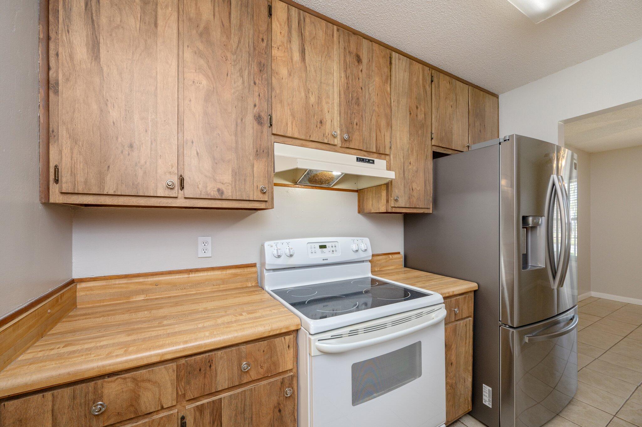 CHATEAU PRES DE LA MER - Residential