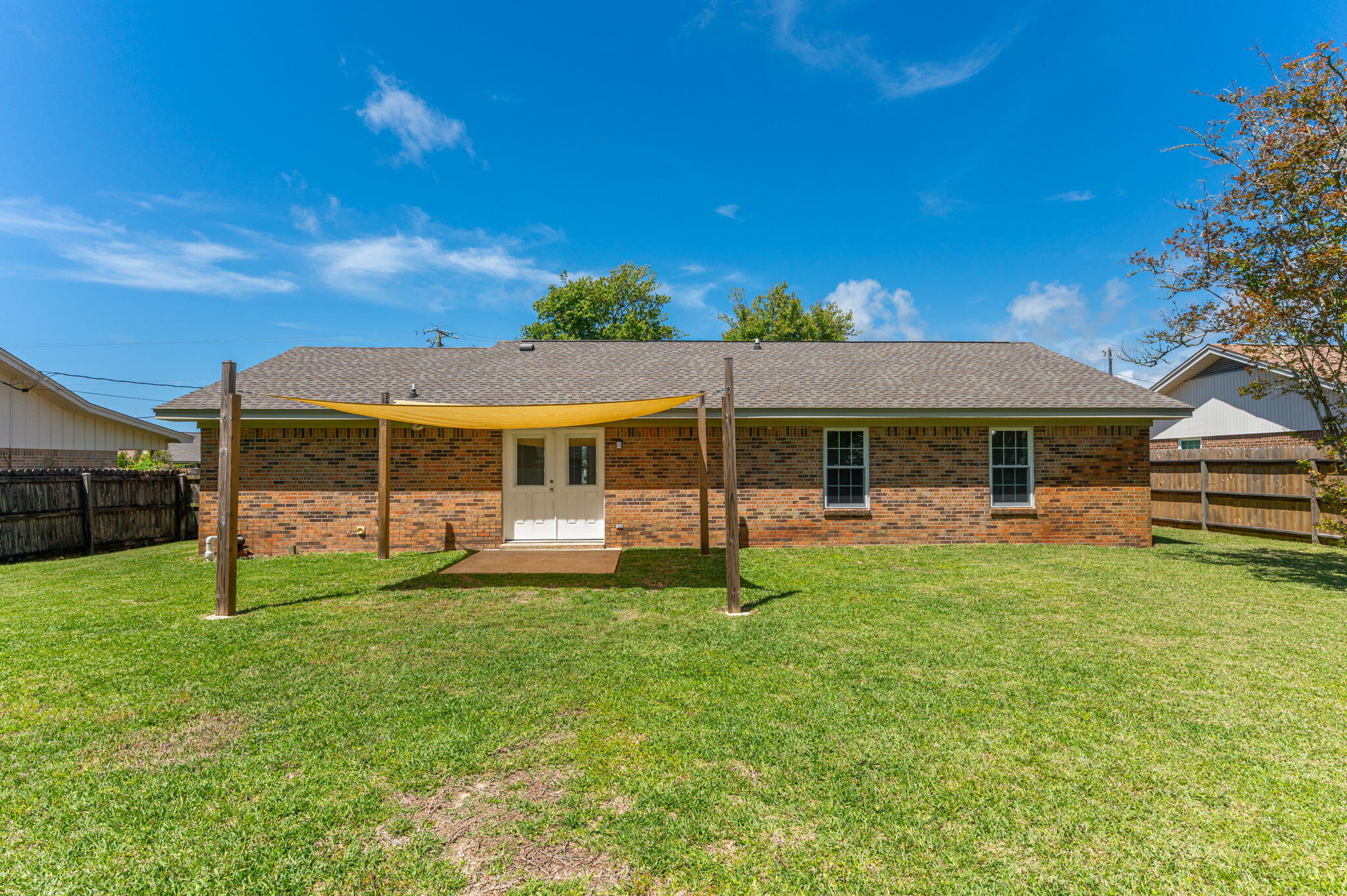 CHATEAU PRES DE LA MER - Residential