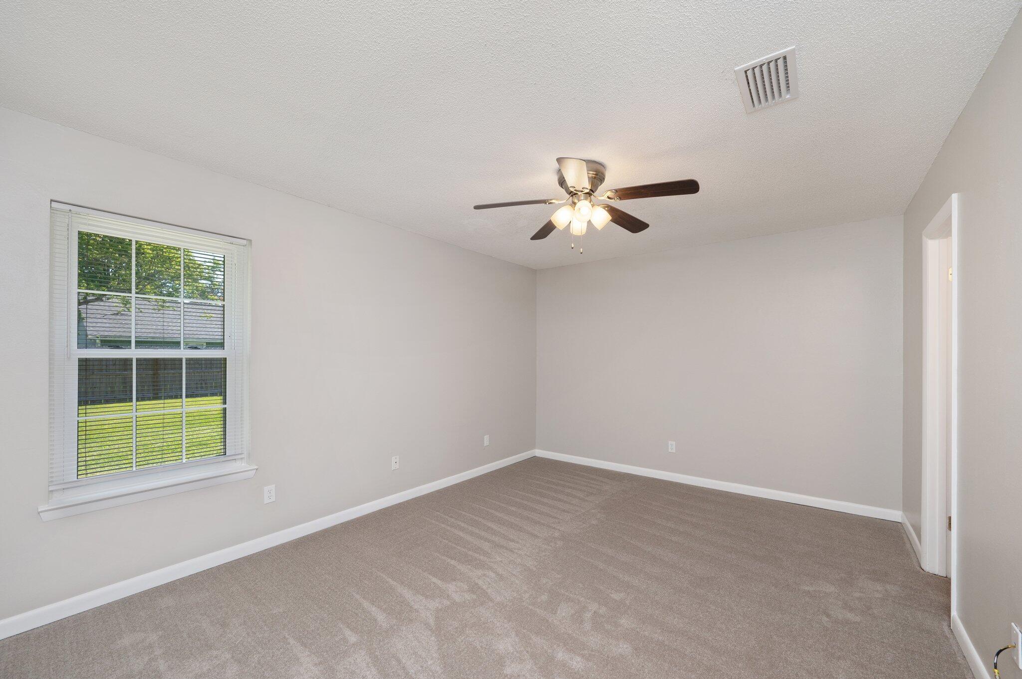 CHATEAU PRES DE LA MER - Residential