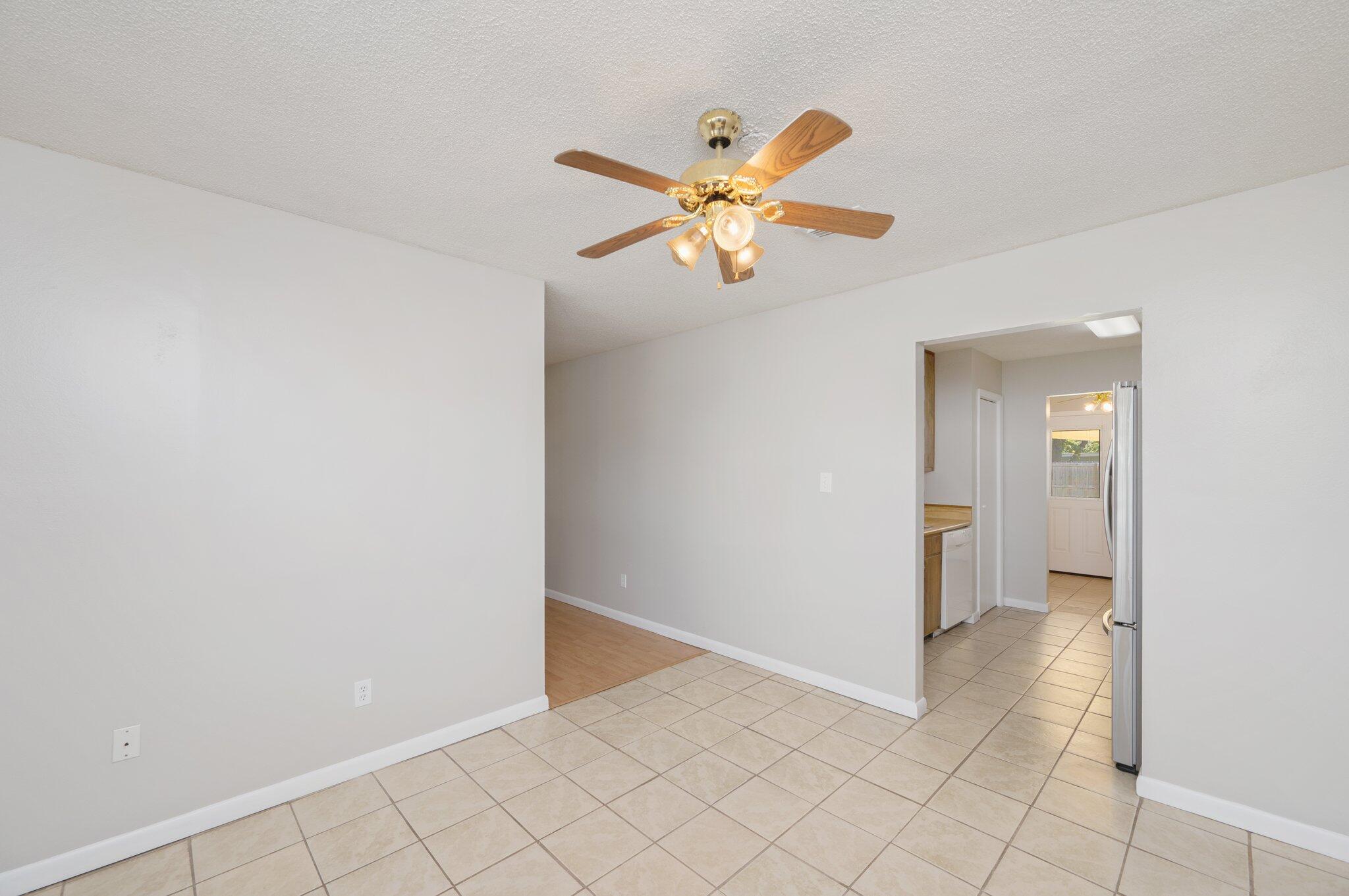 CHATEAU PRES DE LA MER - Residential