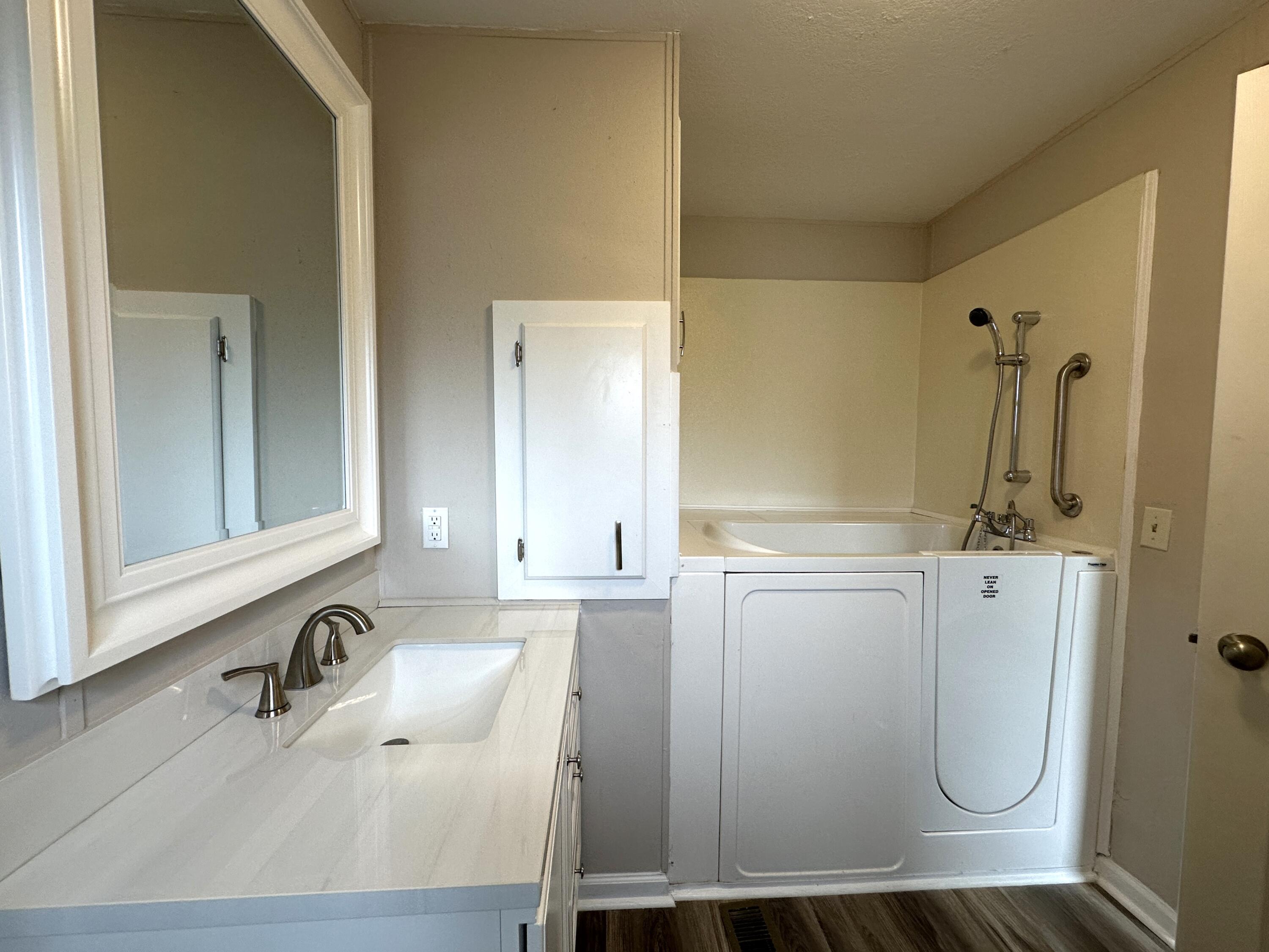 THE PINES - Residential Lease