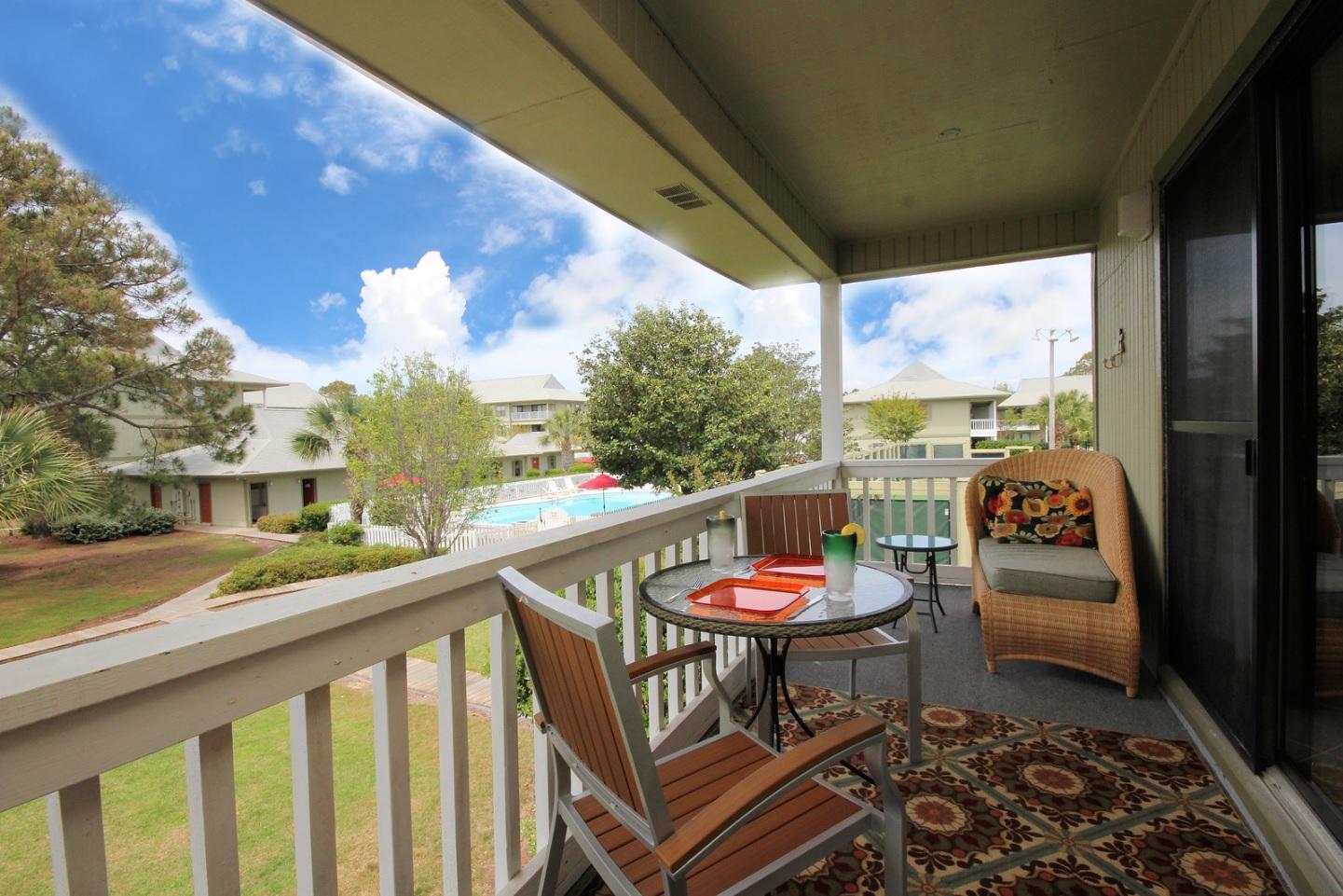 BEACHWOOD VILLAS CONDO - Residential