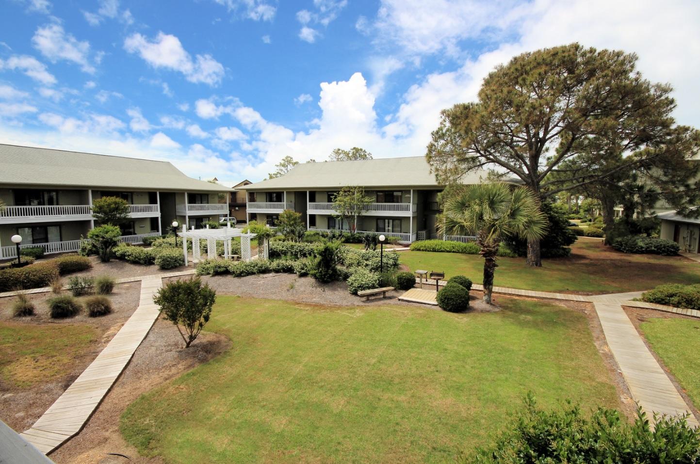 BEACHWOOD VILLAS CONDO - Residential