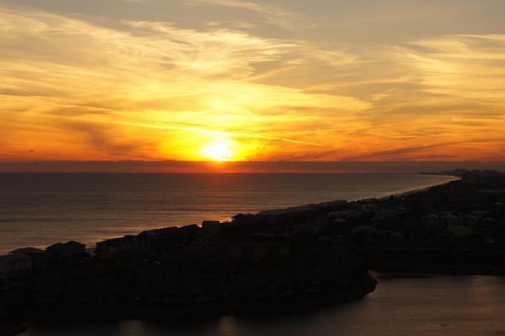 ARIEL DUNES - Residential