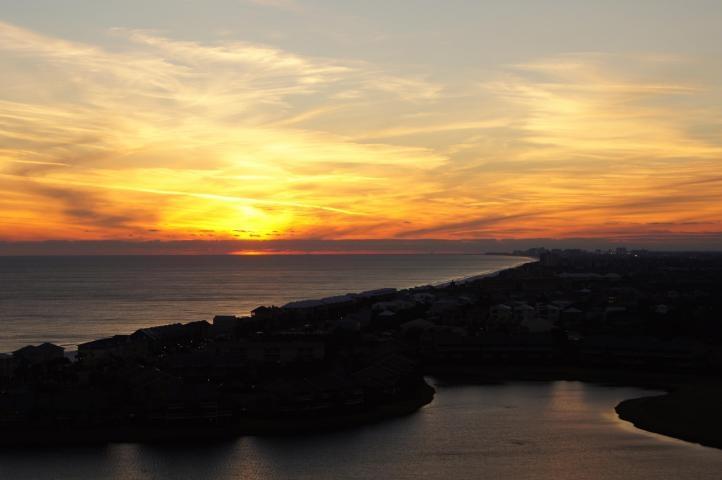 ARIEL DUNES - Residential