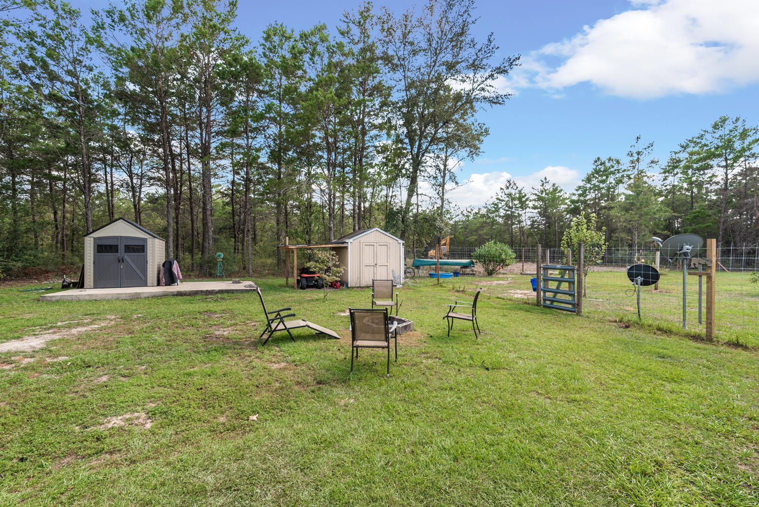 OAKWOOD HILLS UNIT 3 - Residential