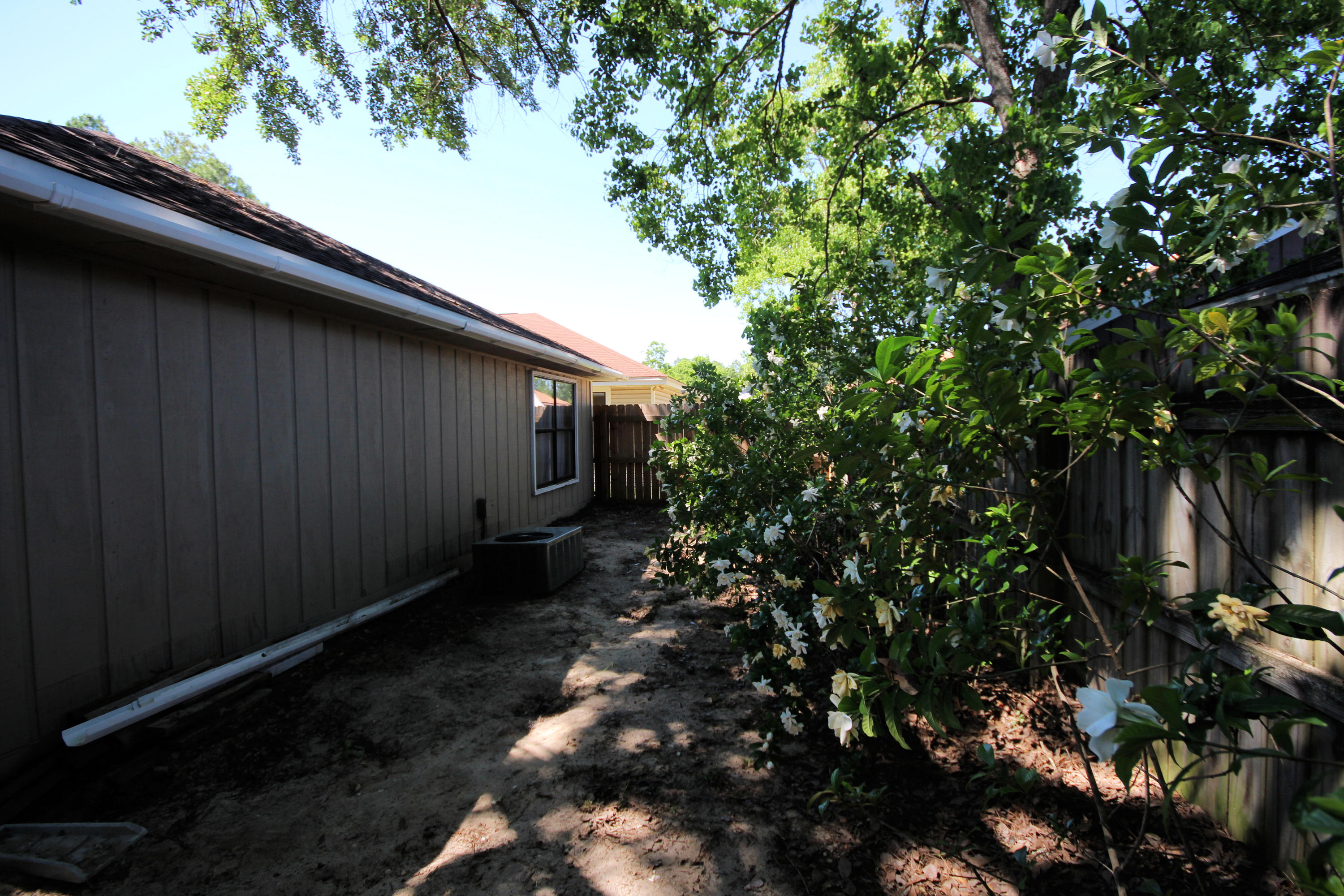 HIDDEN TRAILS PH 1 - Residential