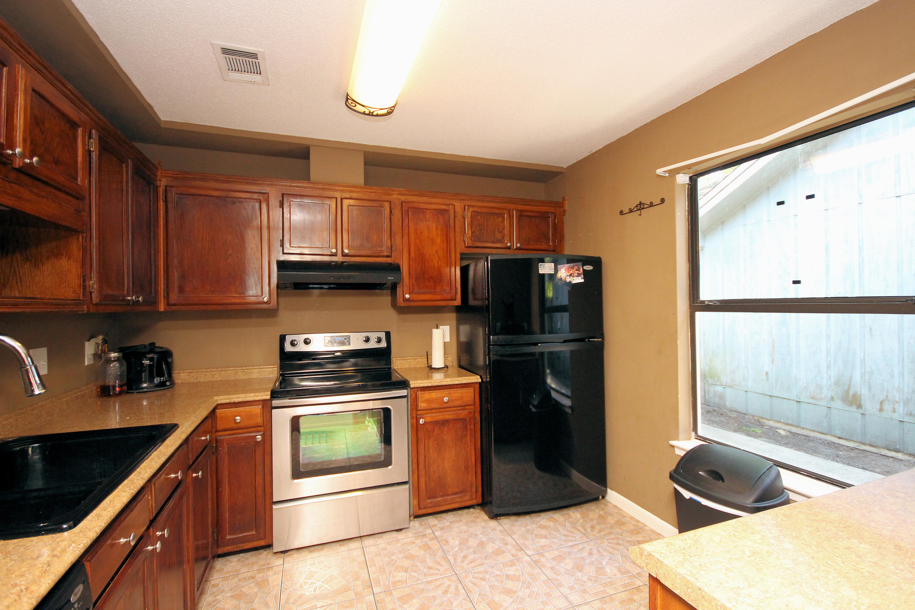 HIDDEN TRAILS PH 1 - Residential