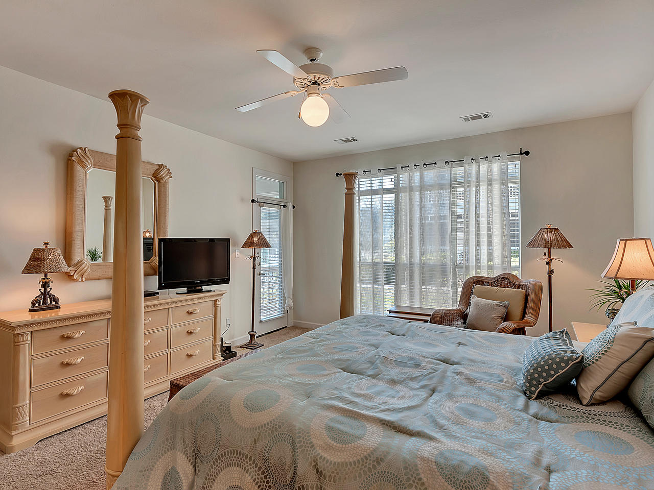 HIDDEN DUNES BEACH VILLAS - Residential