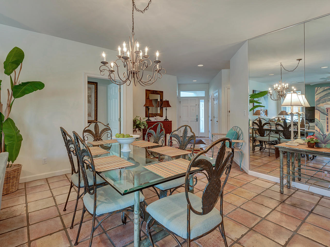 HIDDEN DUNES BEACH VILLAS - Residential