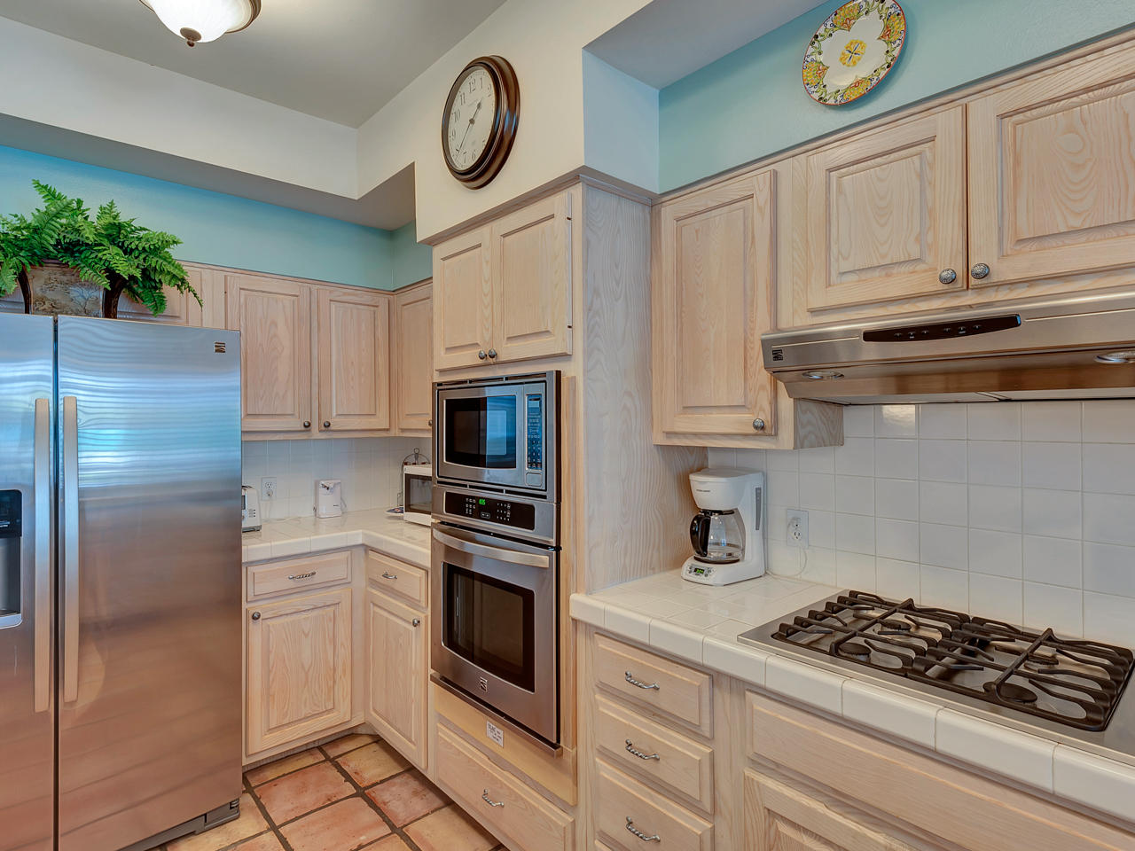 HIDDEN DUNES BEACH VILLAS - Residential