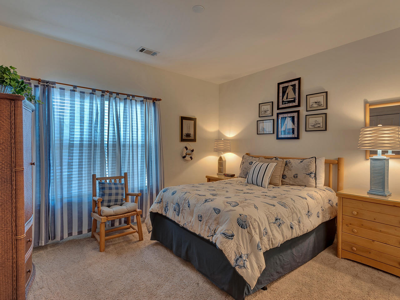 HIDDEN DUNES BEACH VILLAS - Residential