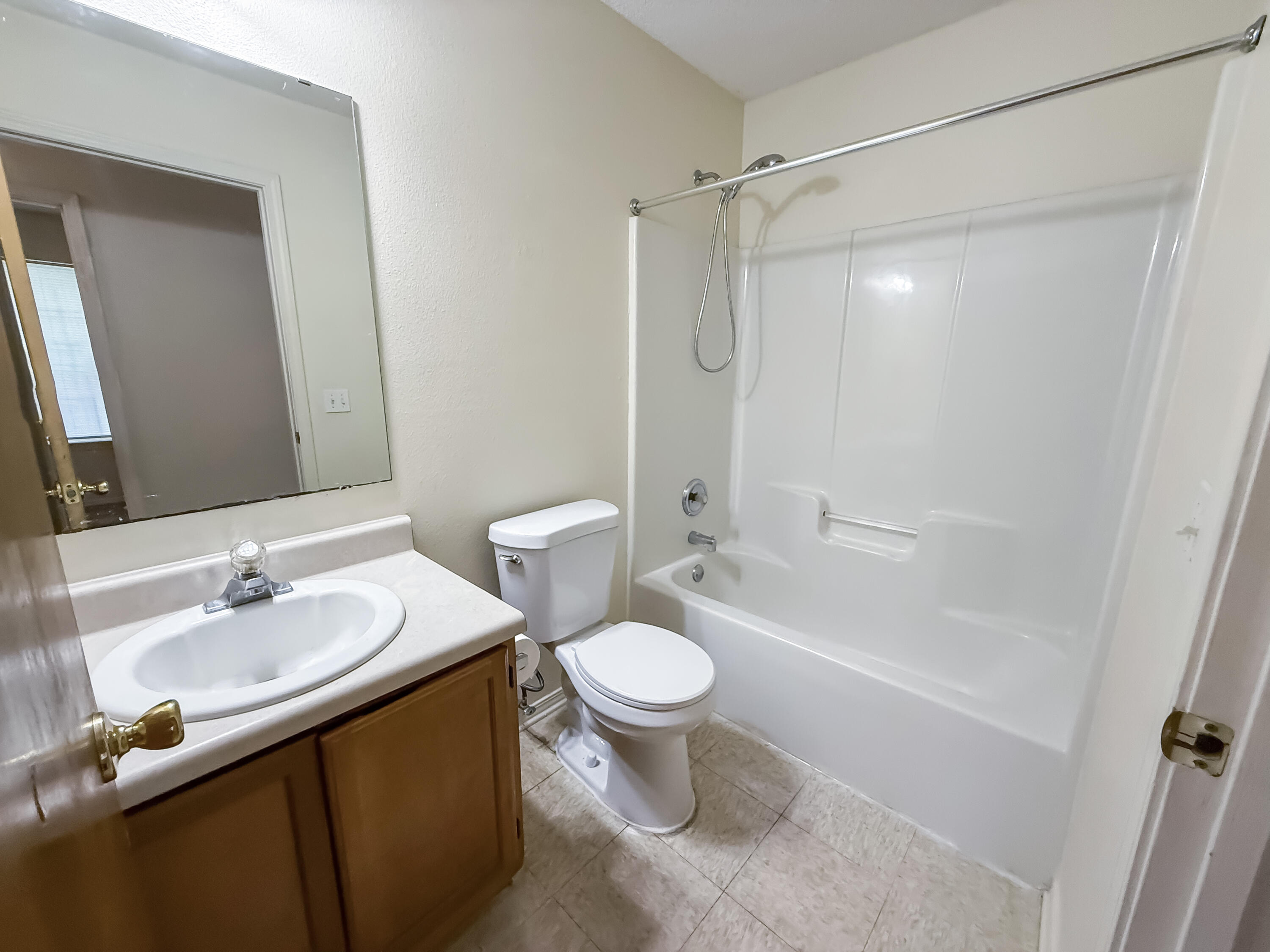 Bay Pine Villas - Residential