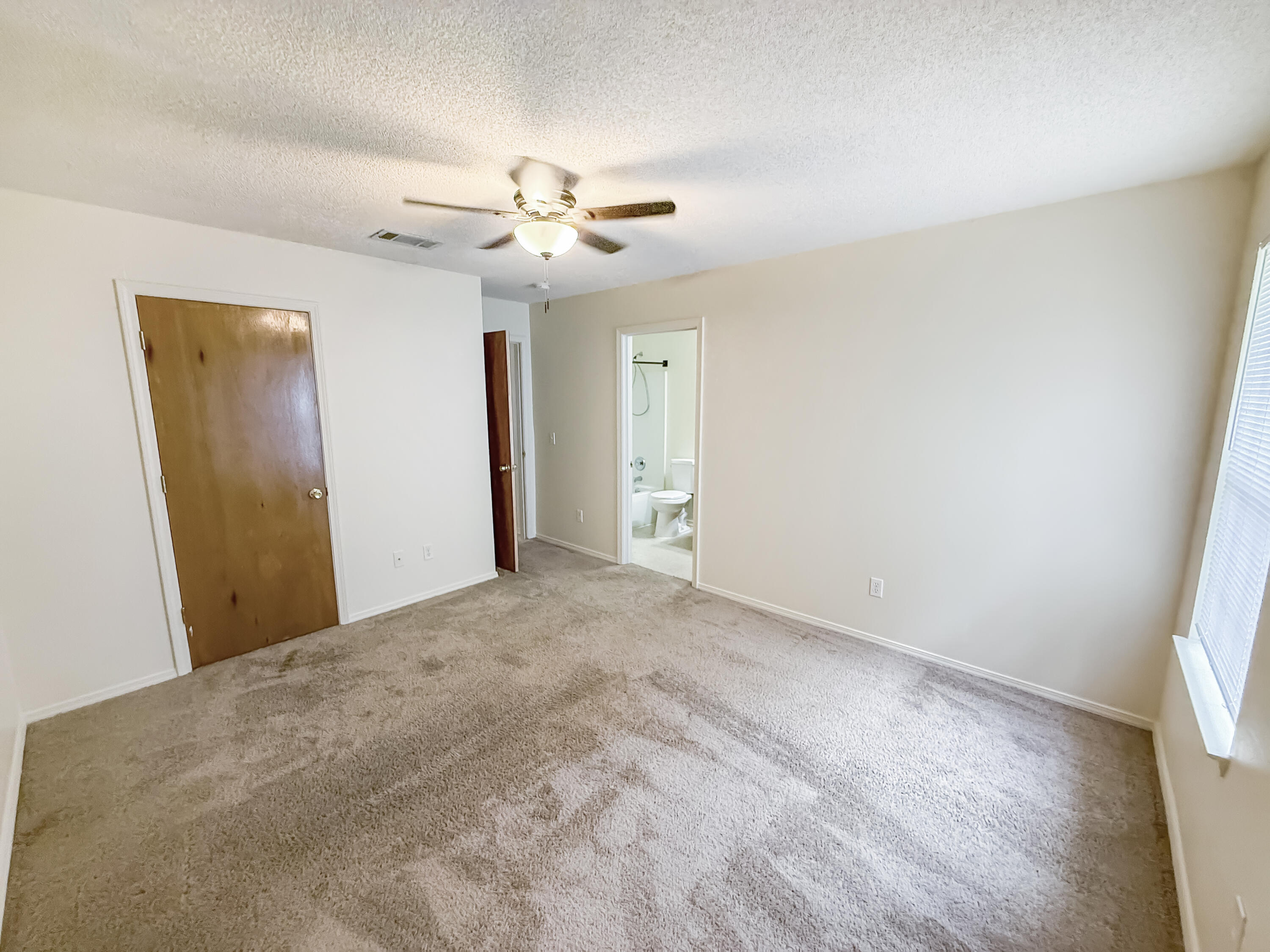 Bay Pine Villas - Residential