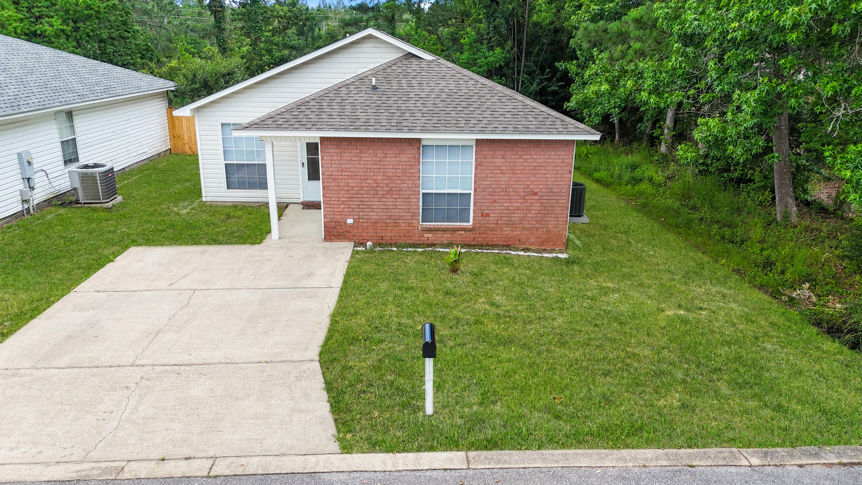 Bay Pine Villas - Residential