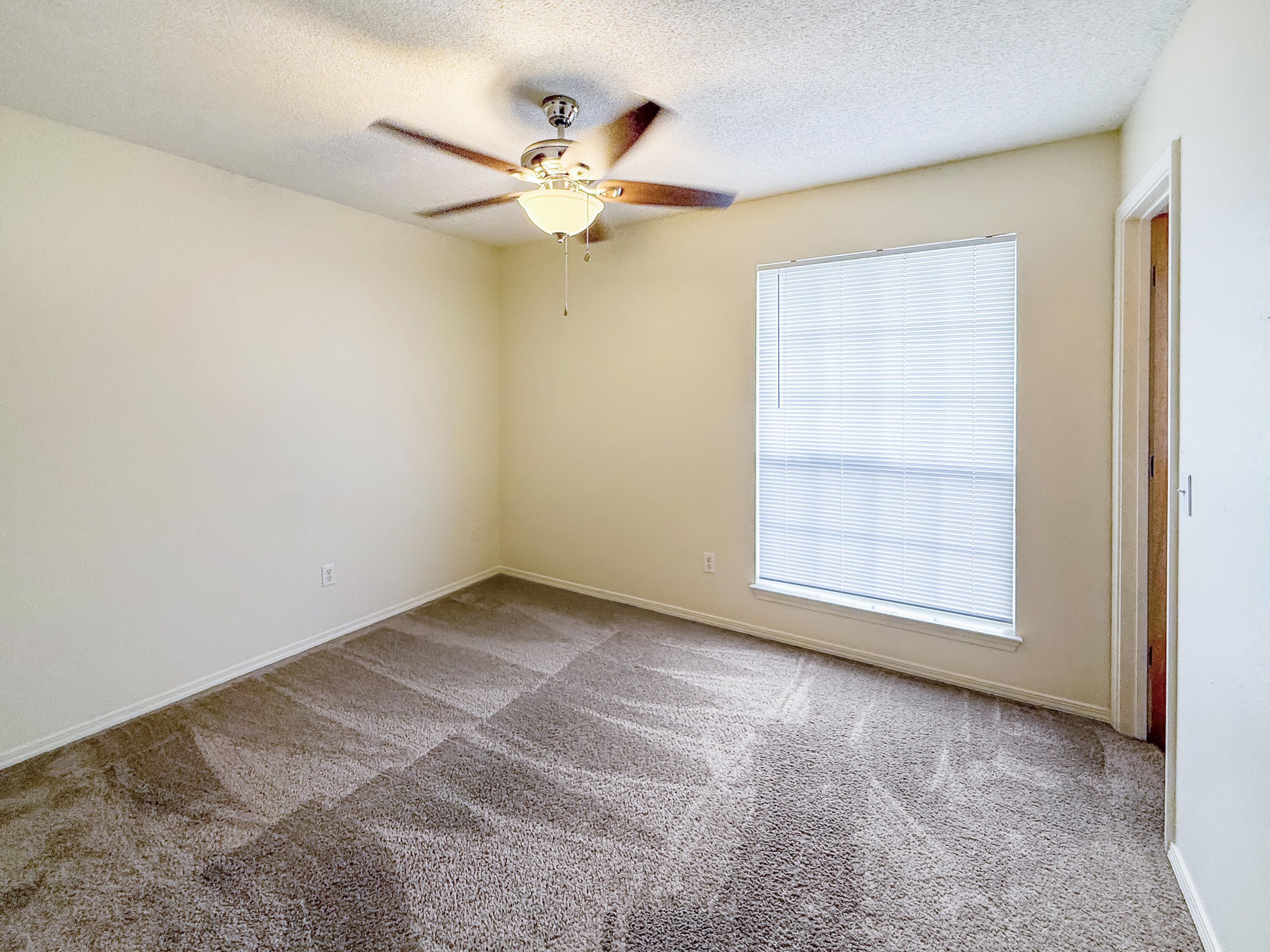 Bay Pine Villas - Residential
