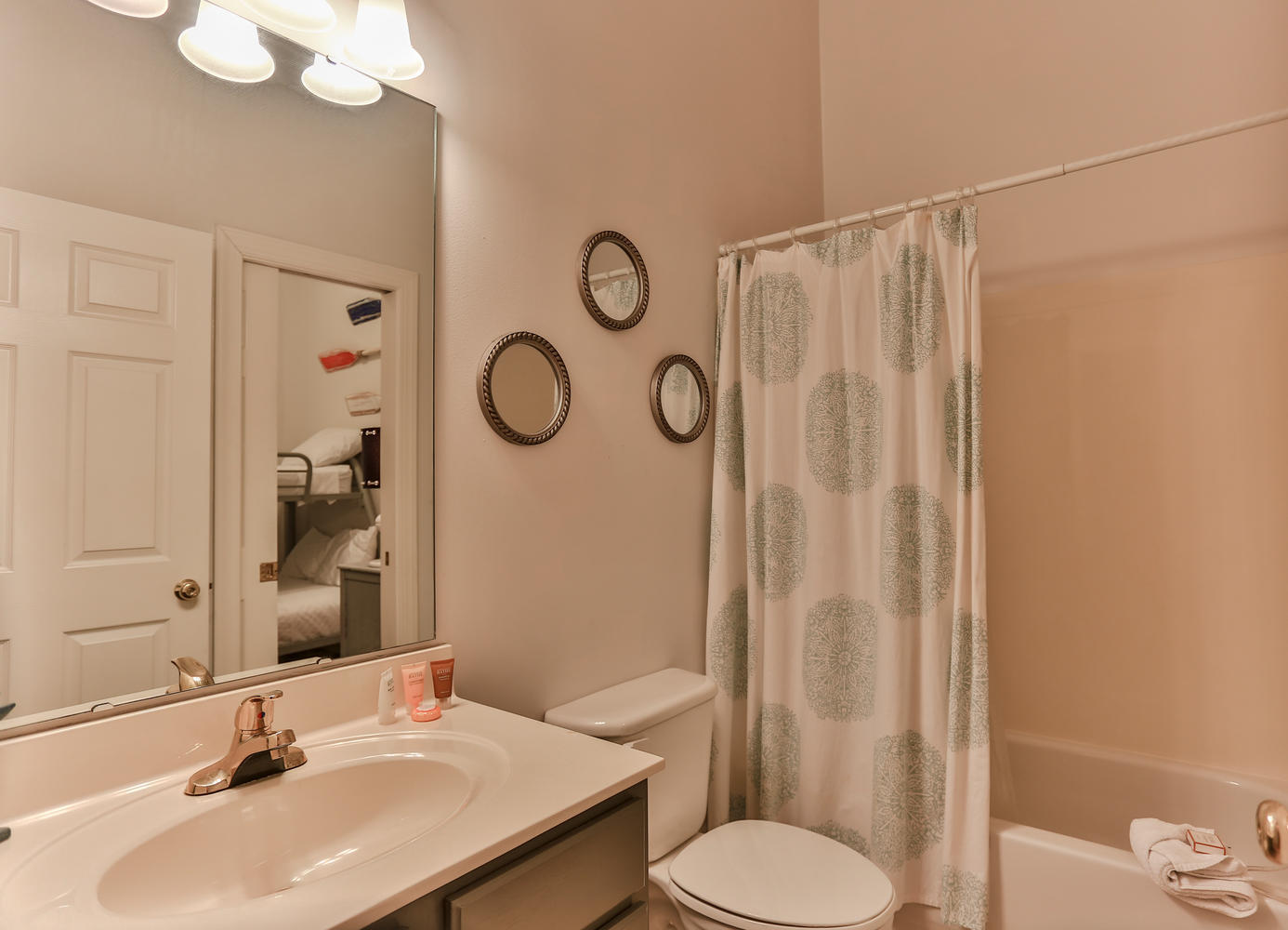 VILLAGE OF SOUTH WALTON BEACH THE - Residential