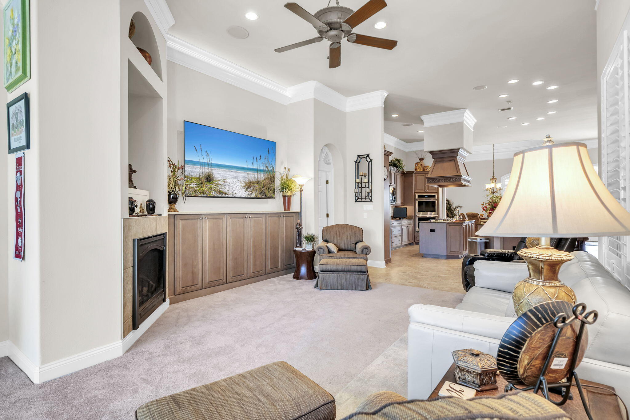 KELLY PLANTATION - Residential