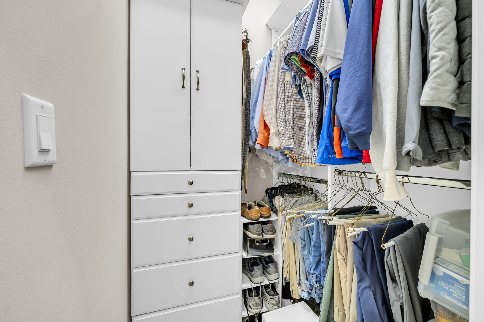 KELLY PLANTATION - Residential