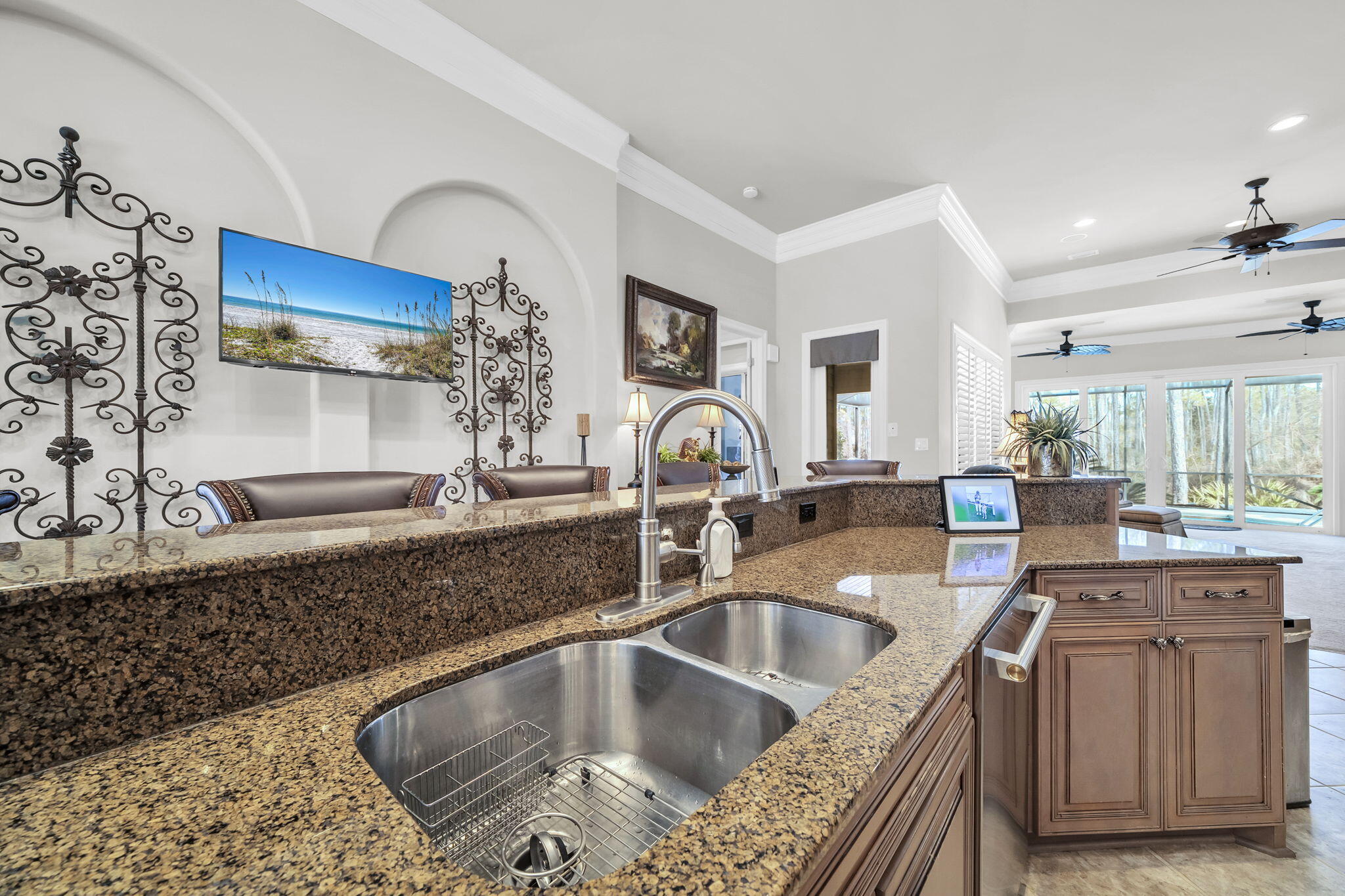 KELLY PLANTATION - Residential