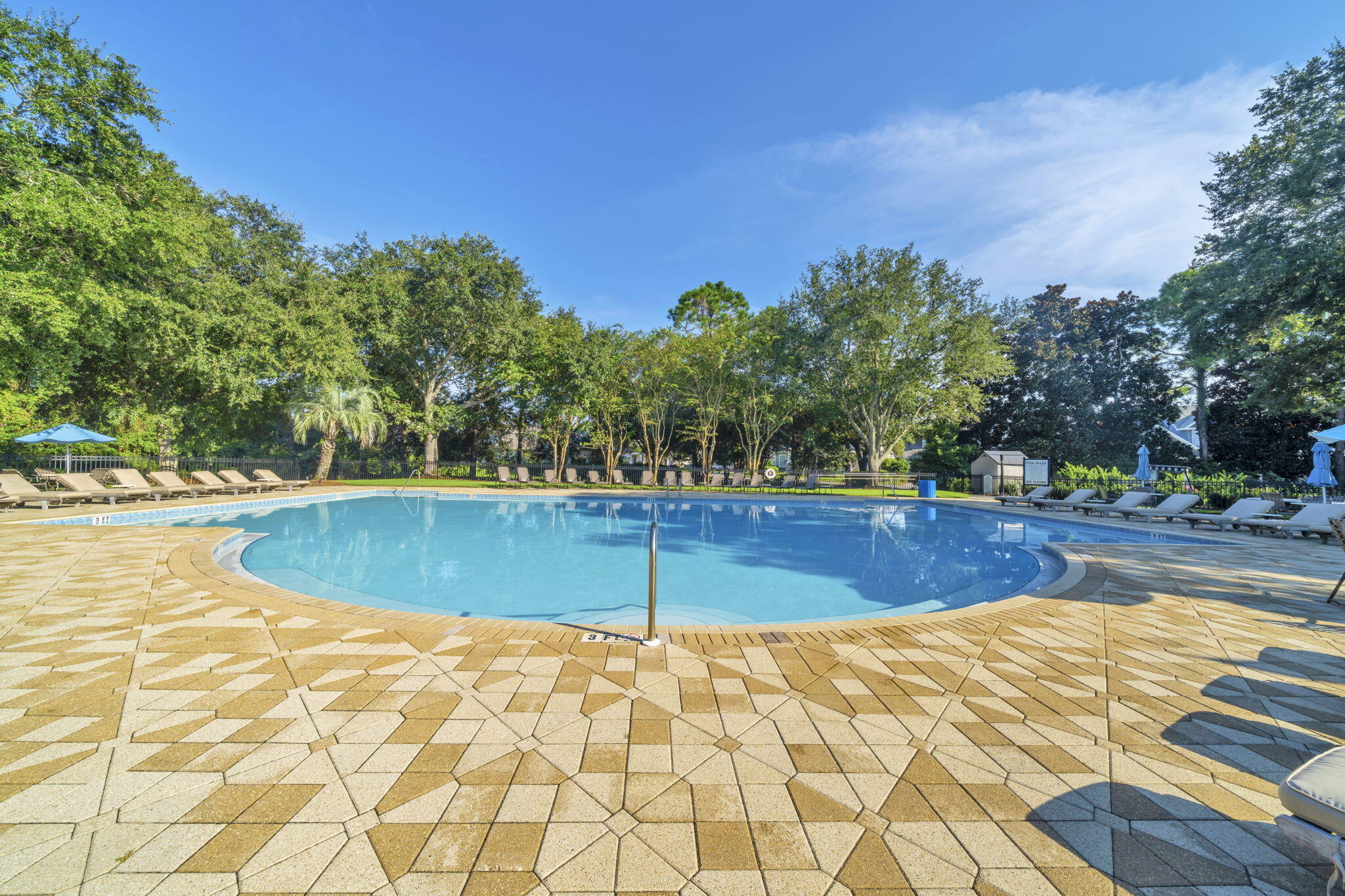 KELLY PLANTATION - Residential