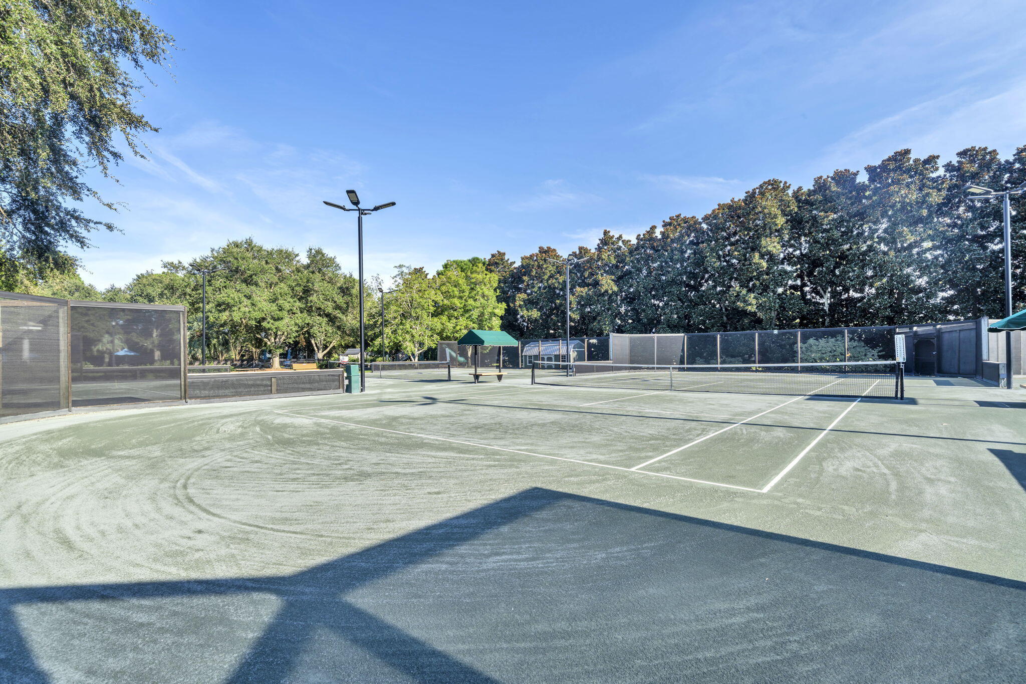 KELLY PLANTATION - Residential