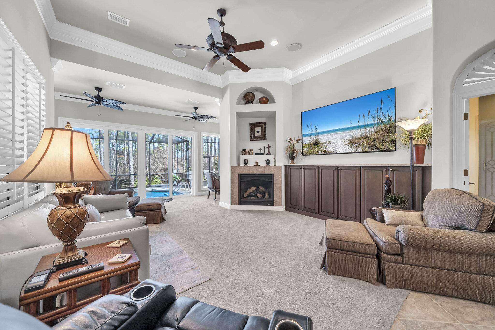 KELLY PLANTATION - Residential