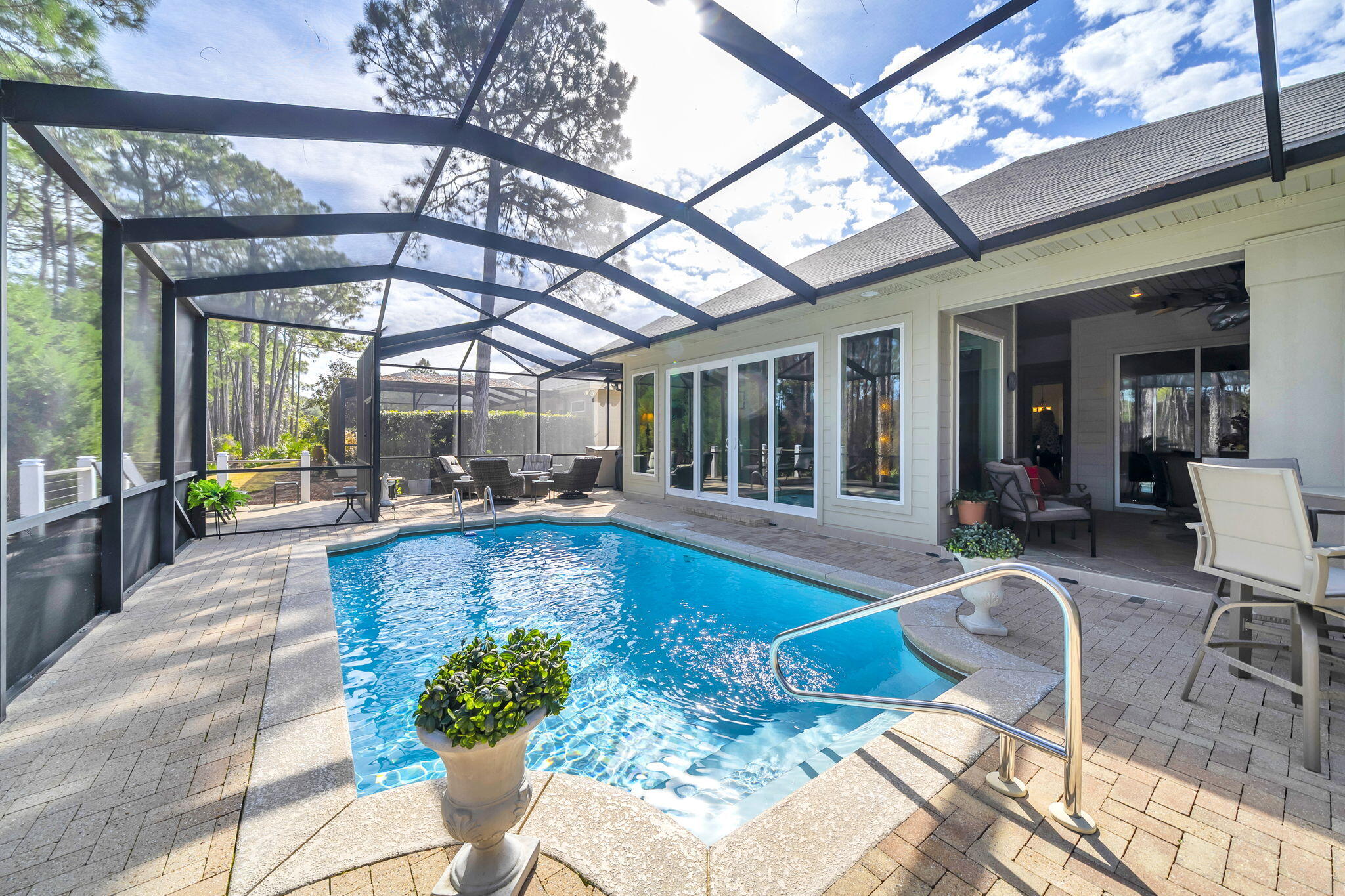 KELLY PLANTATION - Residential