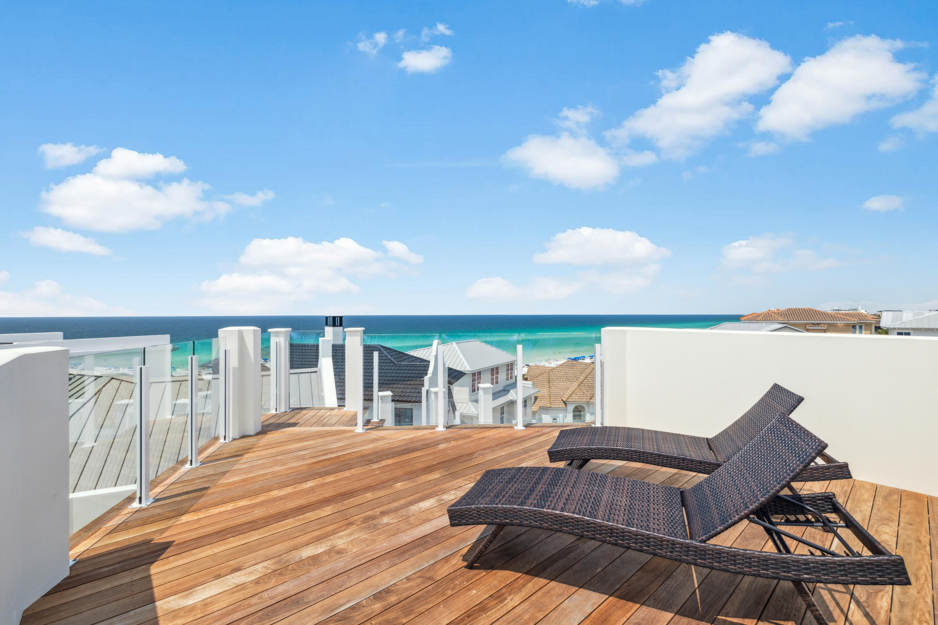 Seawalk Circle - Residential