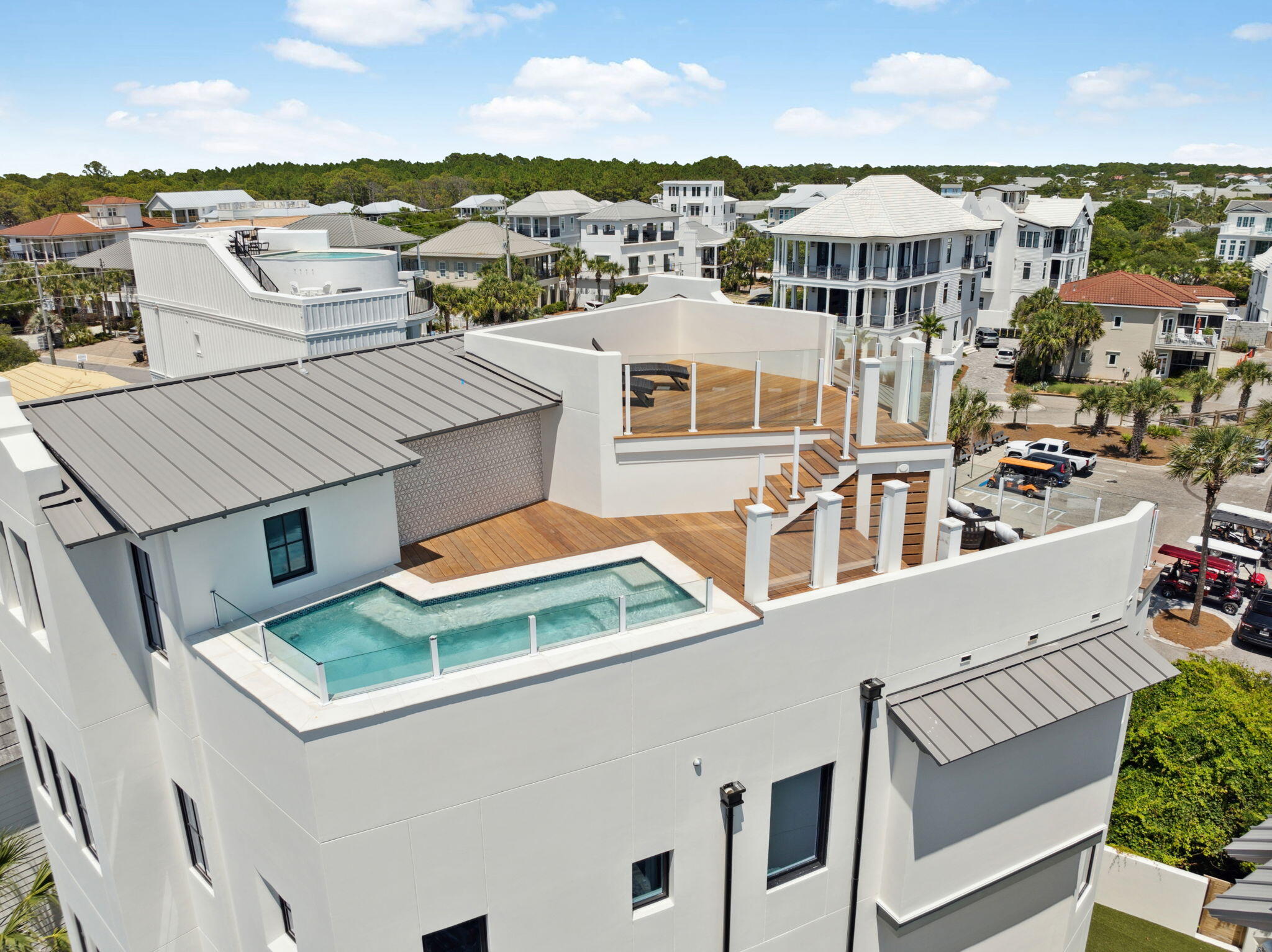 Seawalk Circle - Residential