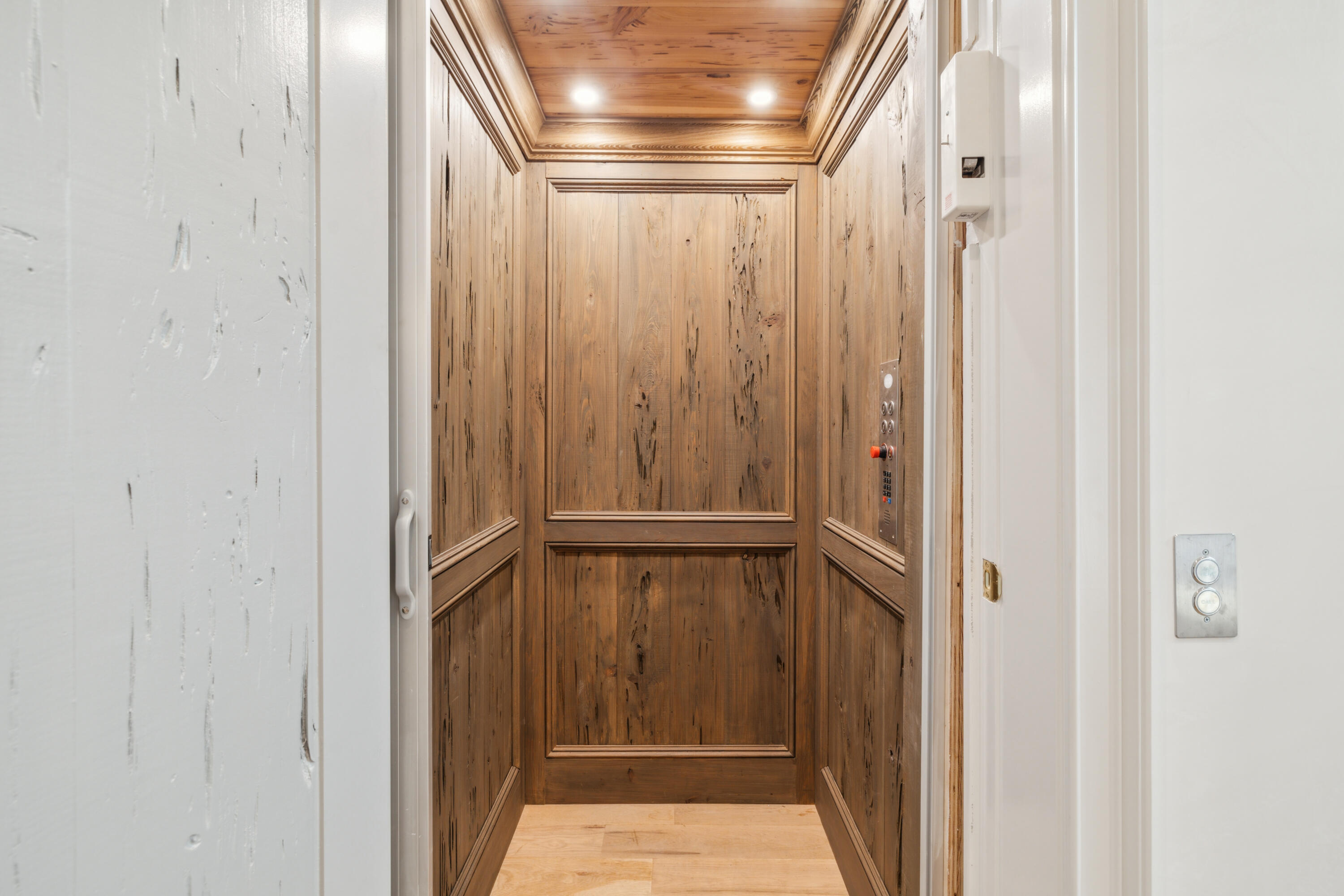 Seawalk Circle - Residential