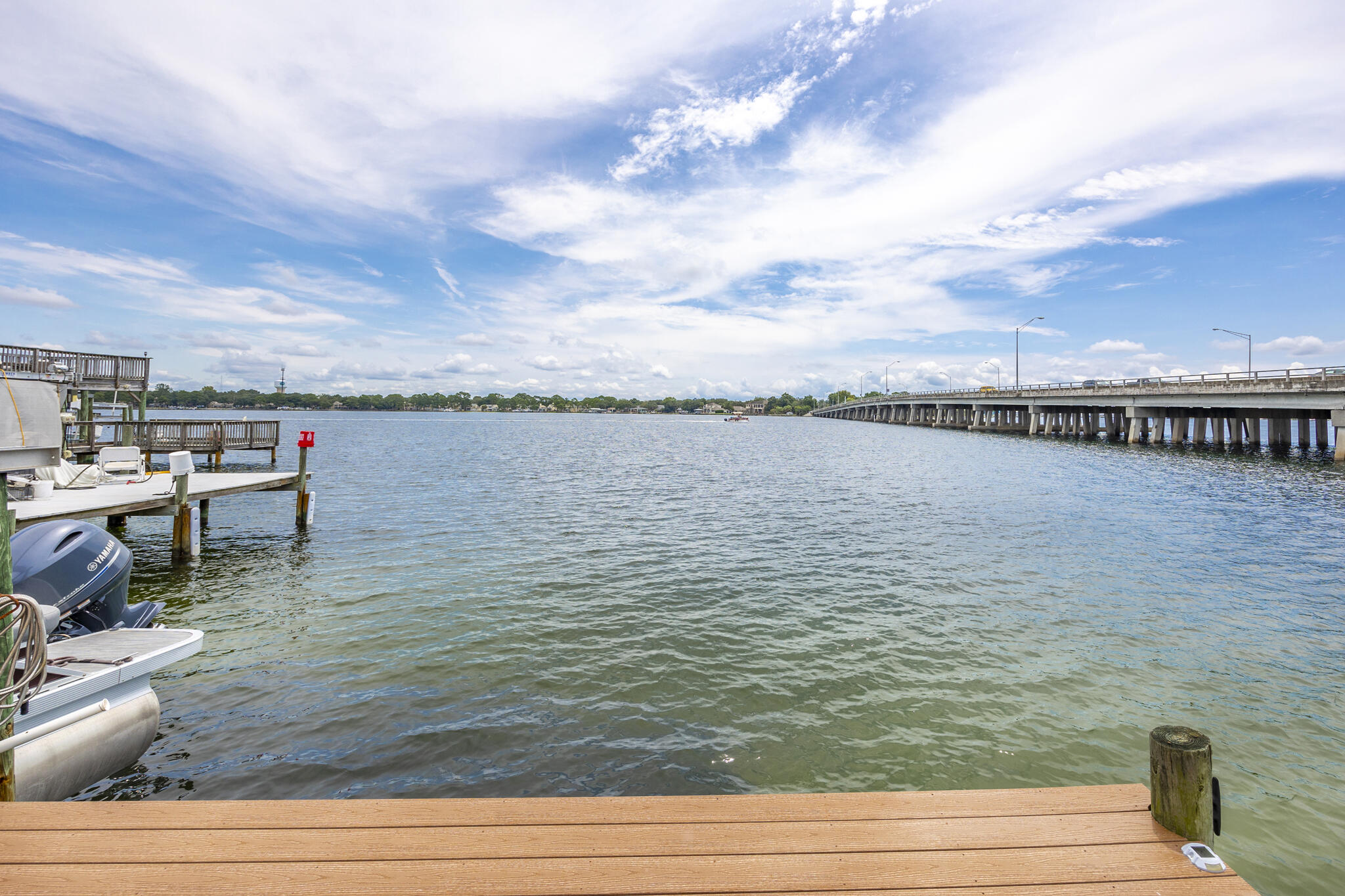 LIGHTHOUSE POINTE - Residential