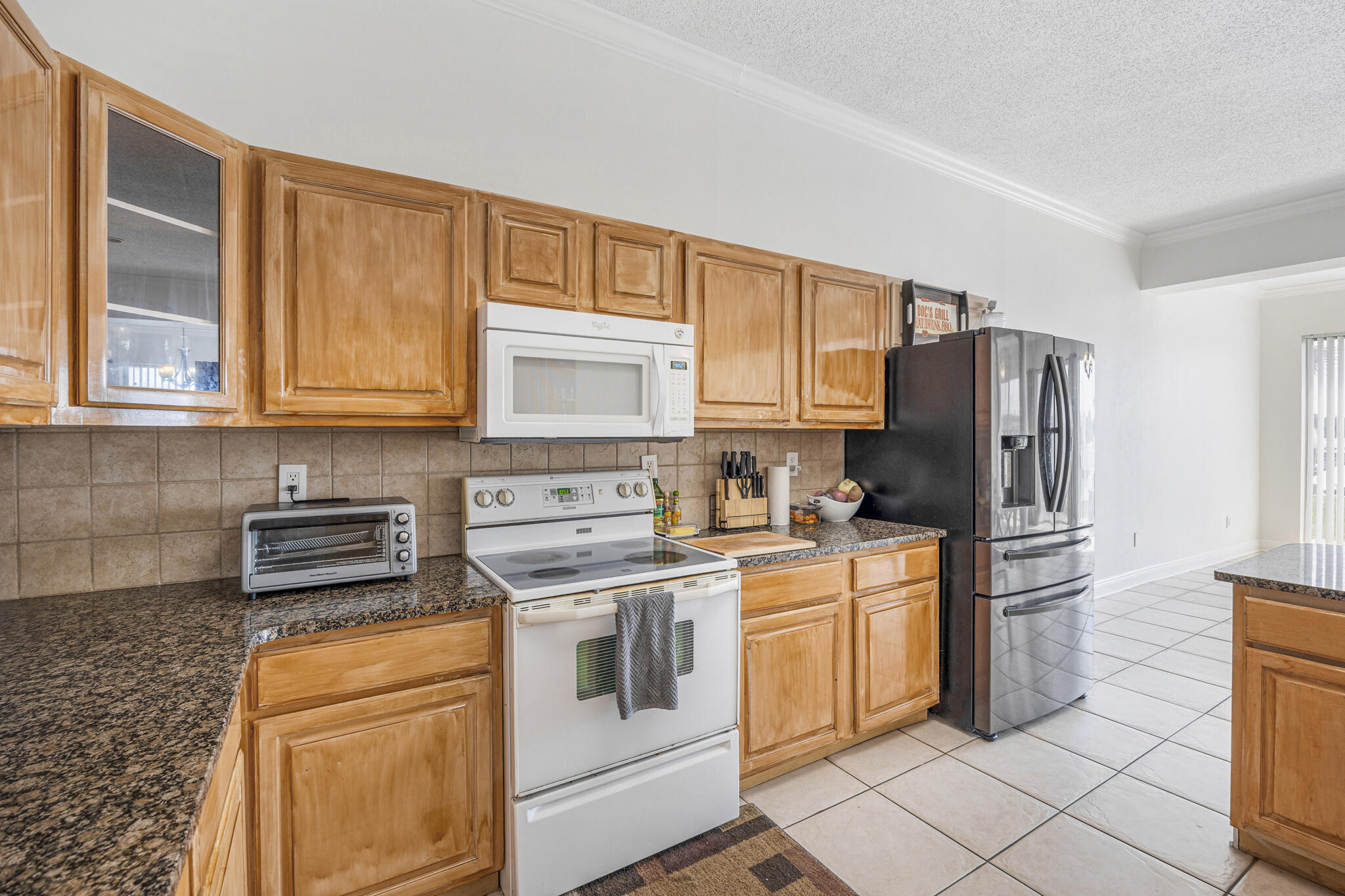 LIGHTHOUSE POINTE - Residential