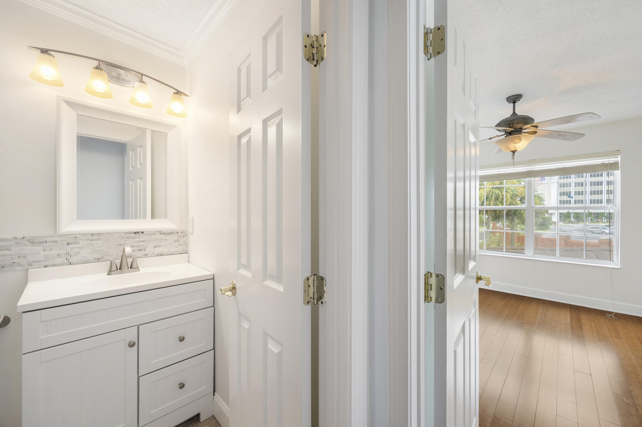 LIGHTHOUSE POINTE - Residential