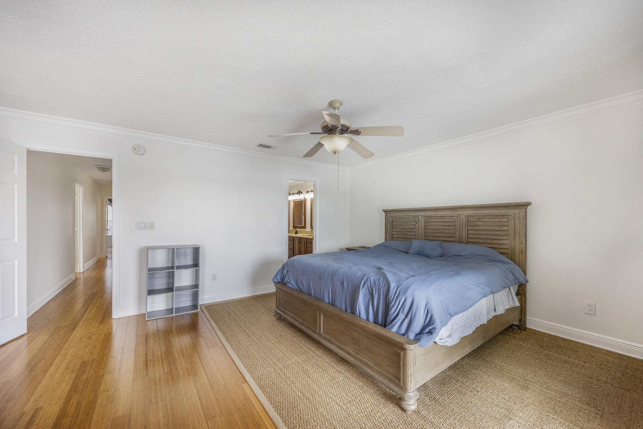 LIGHTHOUSE POINTE - Residential