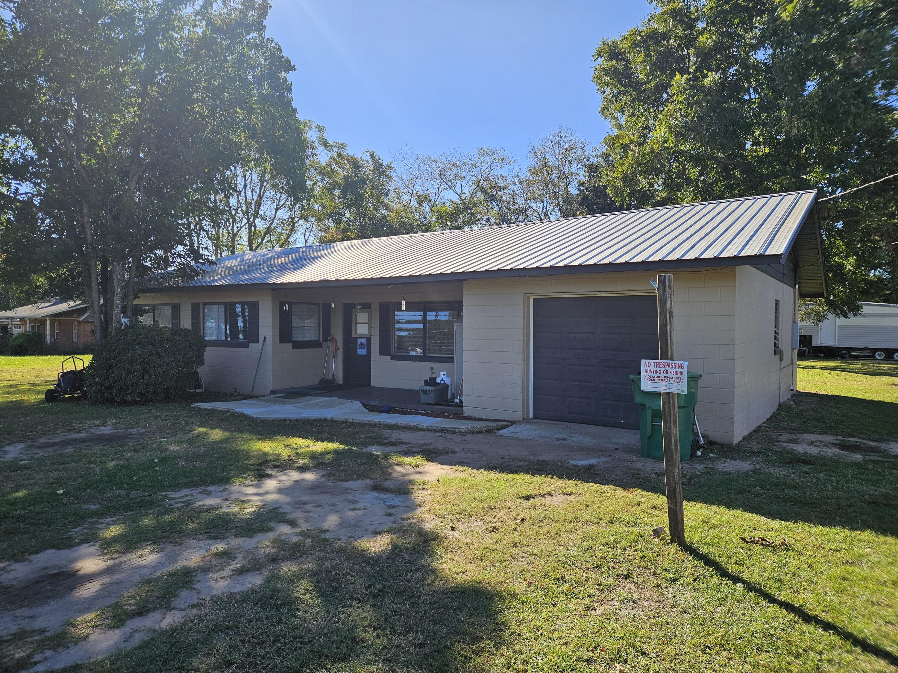 OAKDALE MINI FARMS - Residential