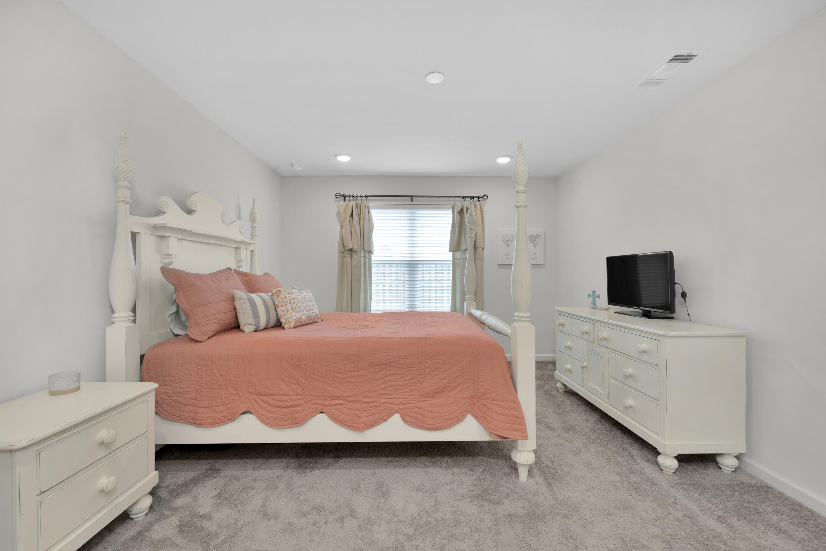 Redstone Commons - Residential