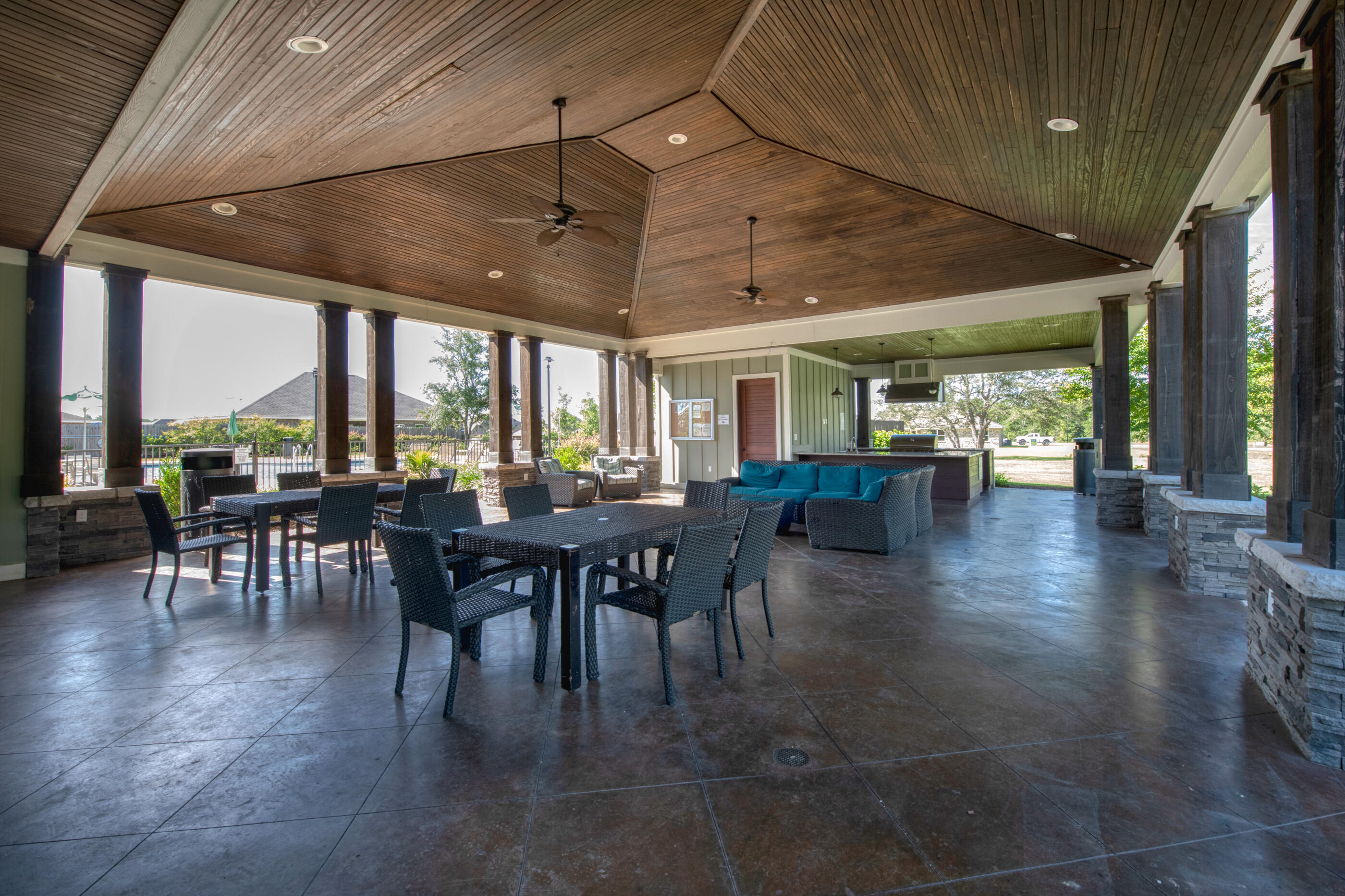 Redstone Commons - Residential