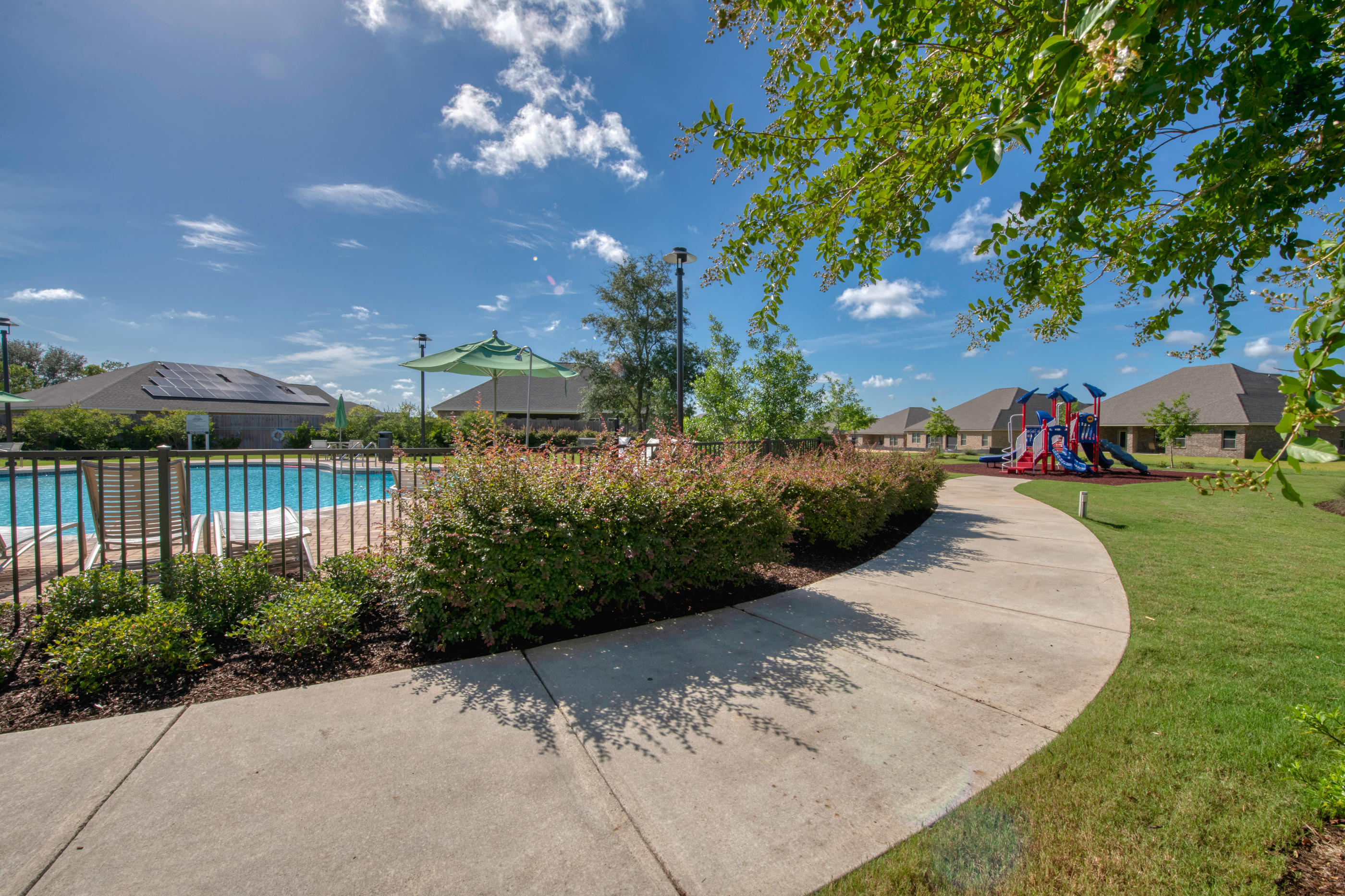 Redstone Commons - Residential