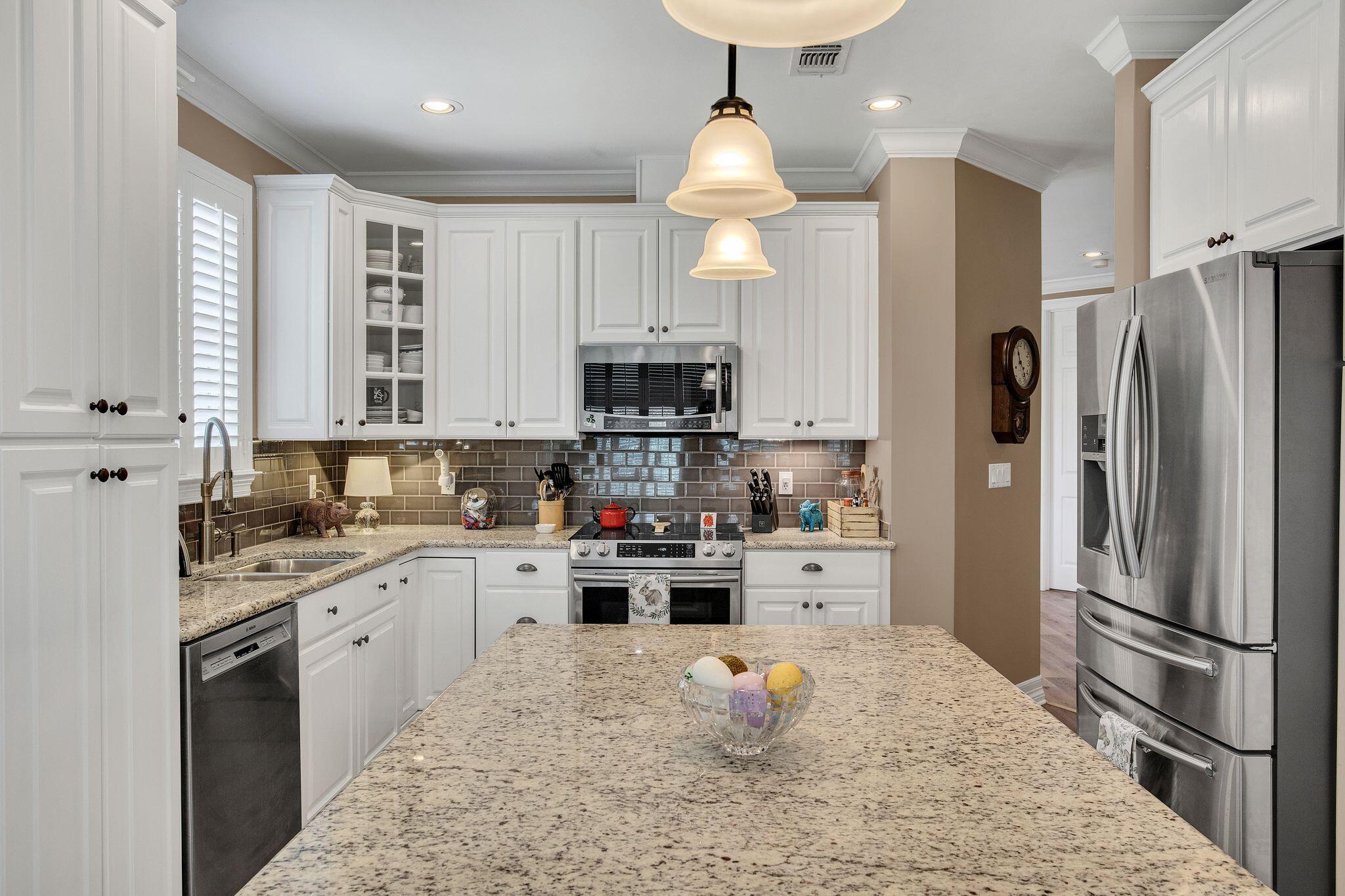 Coach Homes Sunset Bch II - Residential