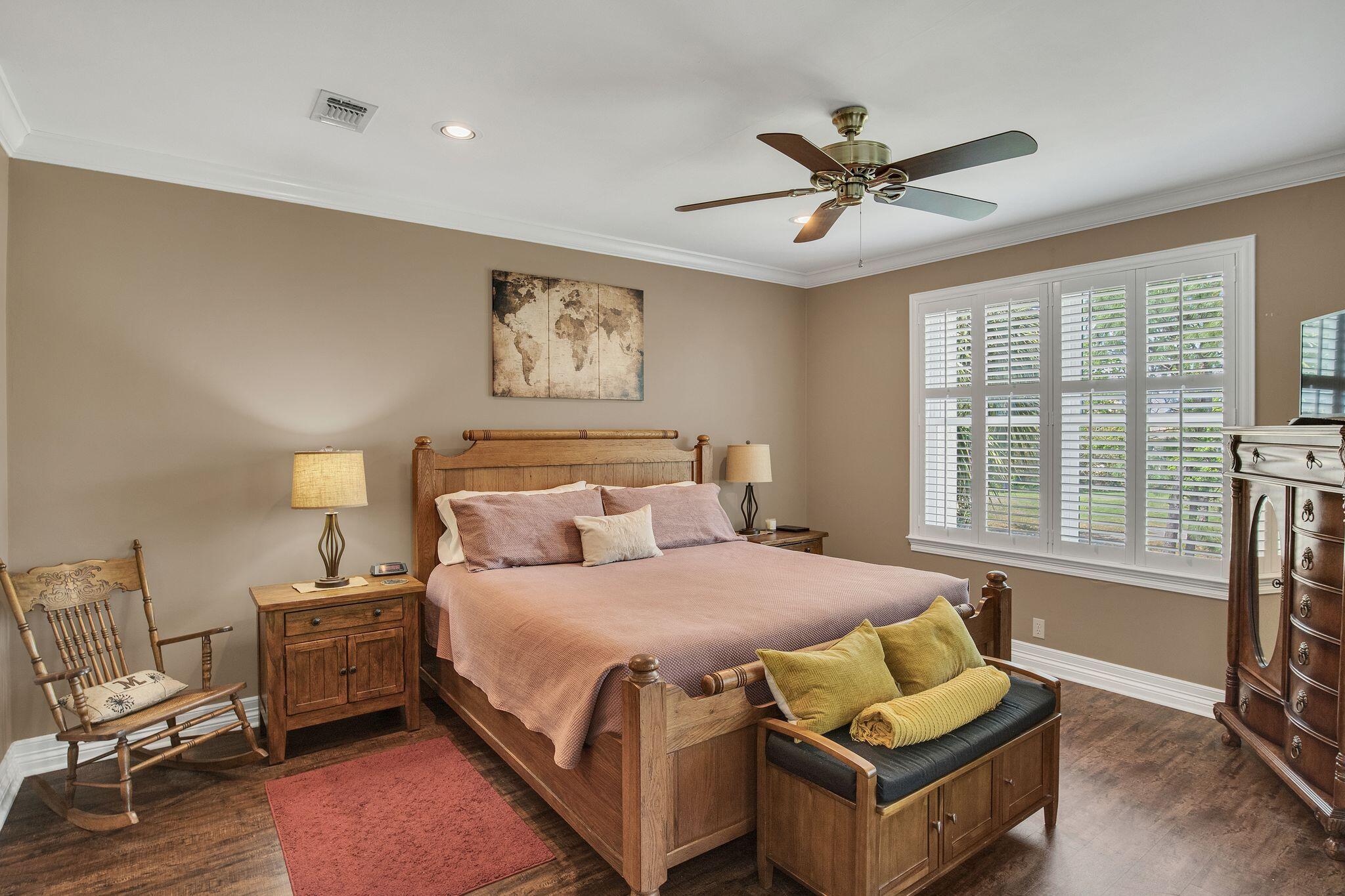 Coach Homes Sunset Bch II - Residential